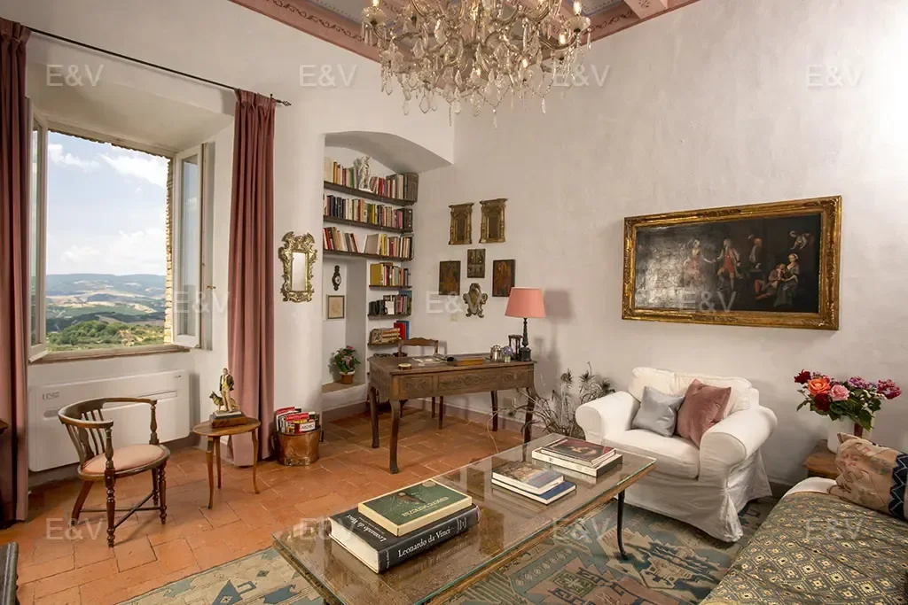 2-Bed Townhouse in Medieval Village, Ficulle, Italy, €350,000