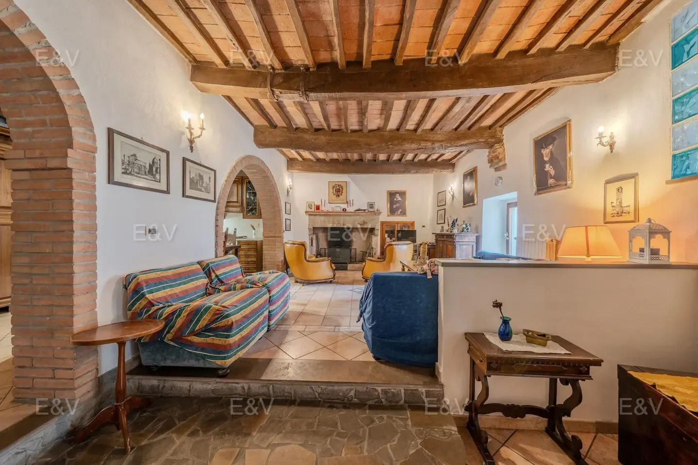 2-Bed Monastery Apartment in Historic Centre, Sansepolcro, Italy, €160,000