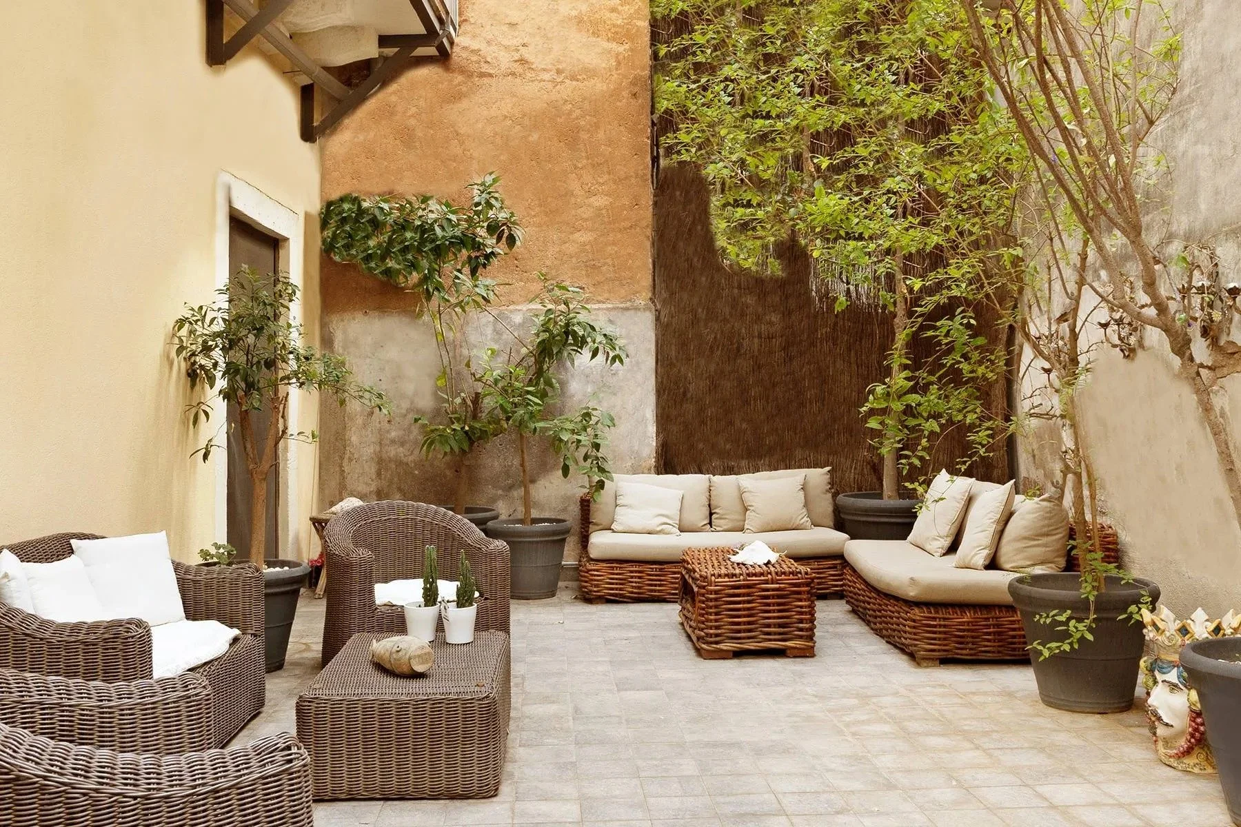 1-Bed Apartment with 70 m² Terrace, Catania, Sicily, Italy, €320,000