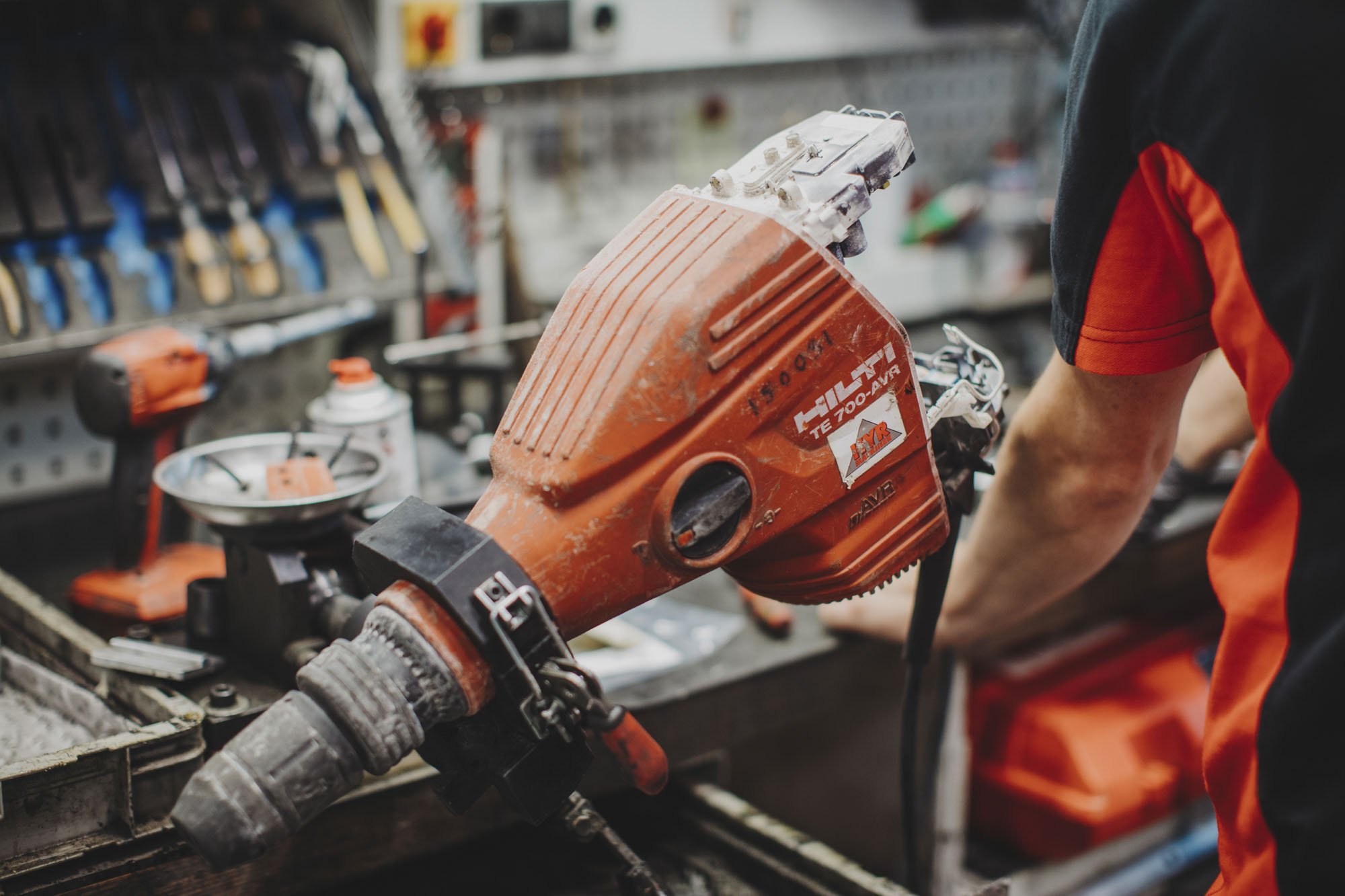 Hilti1_23A2694_lr.jpg