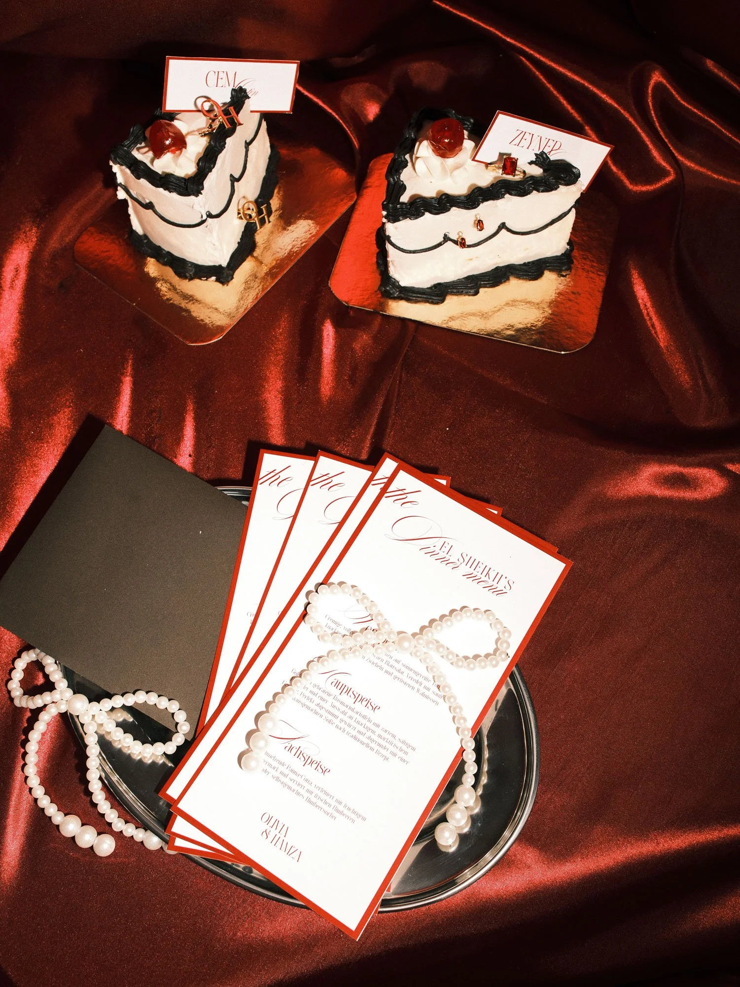 Elegante Fotos der Deko einer ästhetischen luxus Hochzeit im Rhein-Main-Gebiet.