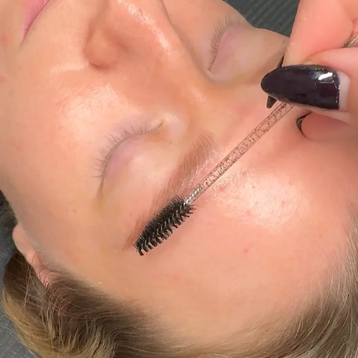 Blondies 😍

Technique: Nano brows- 3-3.5 hours, lasts 1-3 years

Free consultations, see if you&rsquo;re a good fit!
DM or text me with any questions 
.
.
.
#nanobrows #powderbrows #phillypmu #philly #eyebrowtattoo #microblading #philadelphia #phill