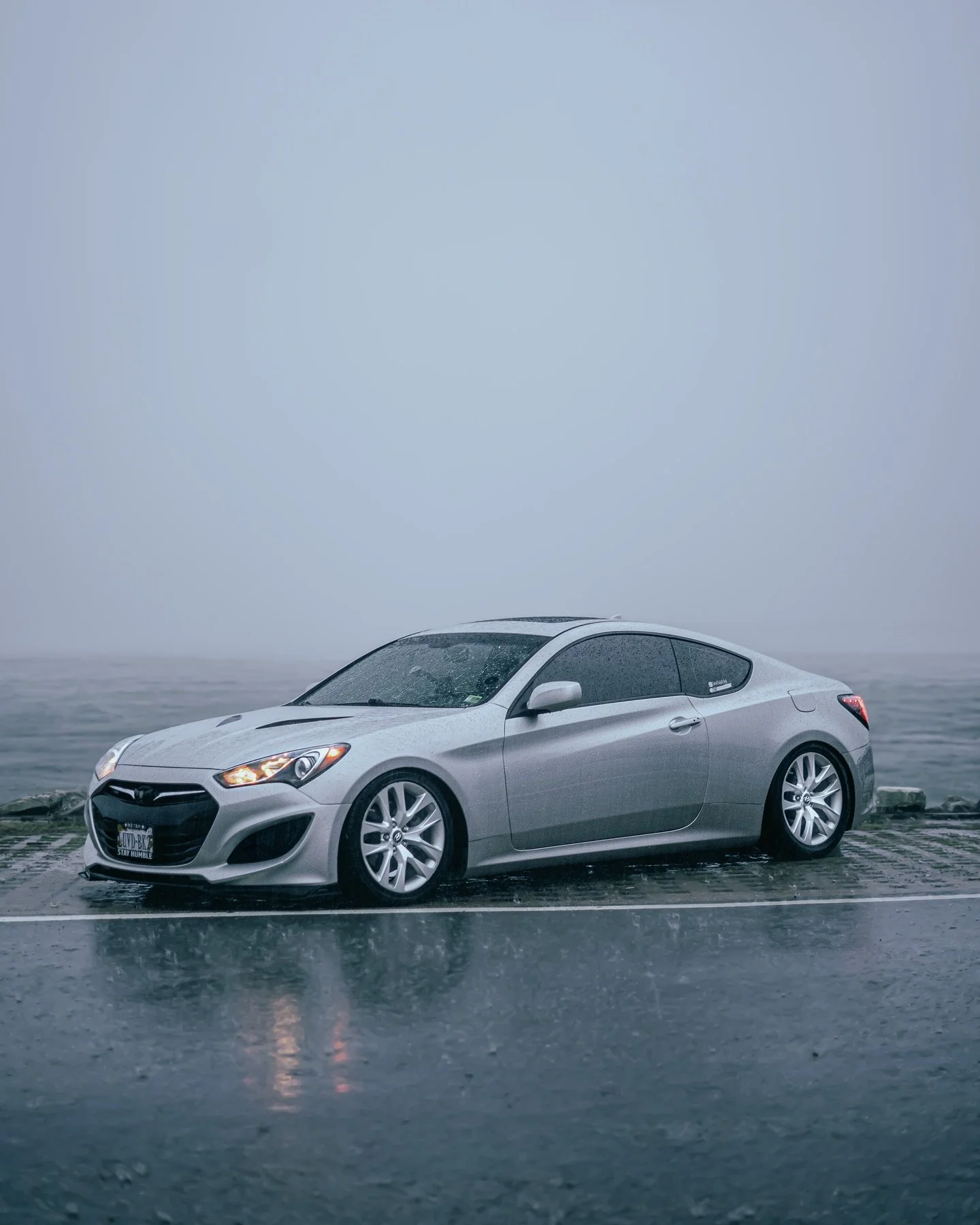 had a great time in maryland! this shoots been 6 years in the making! it was great meeting you!🤍
&bull;
📸 @dfw_carthings 
🏎️ @luvdbk2 / @sydthepunkk 
📍 @maryland 

#genesis #carsofinstagram #car #carporn #sunset #water #motion #hyundai #love #kdm