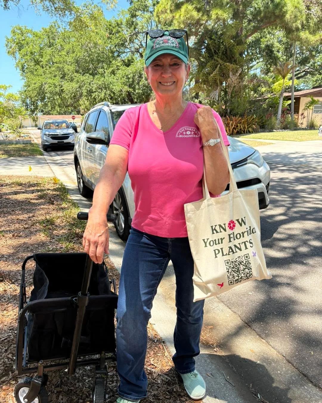 Headed to the Green Thumb Festival in St. Pete, say hi if you see me! 🌸🌱