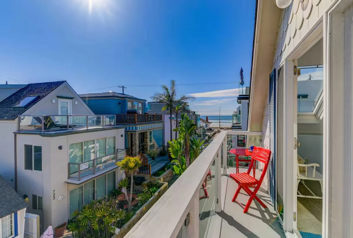 What to Look for When Booking a Beach Vacation Rental