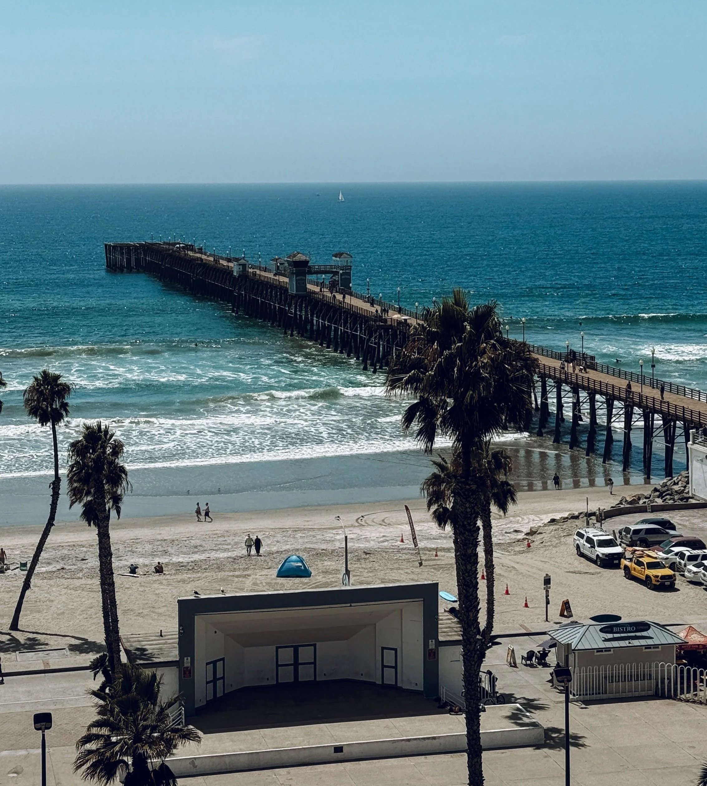 ocean beach san diego laid back neighborhood newport avenue local shops