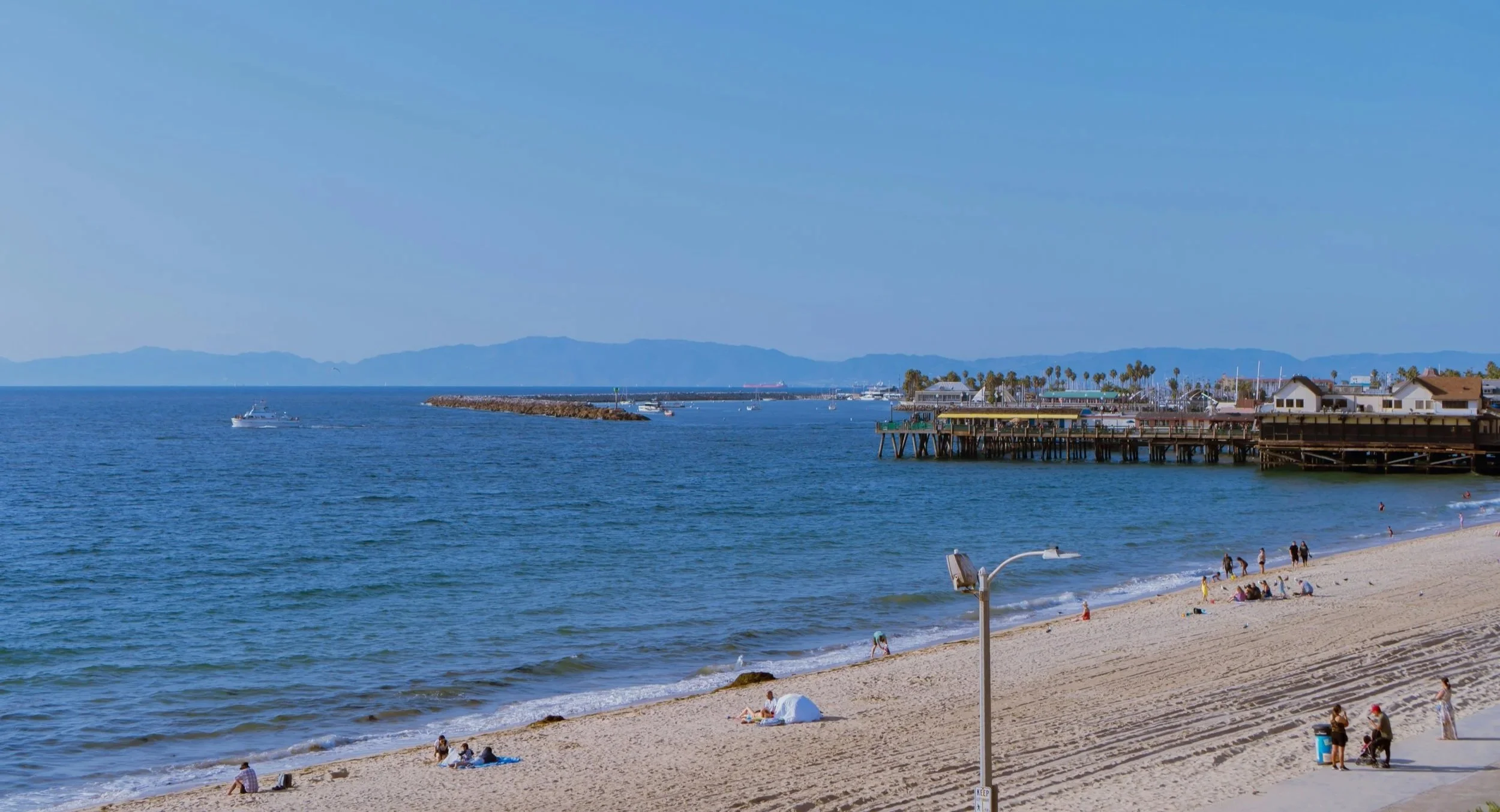 redondo beach king harbor fishing pier family friendly waterfront south bay los angeles