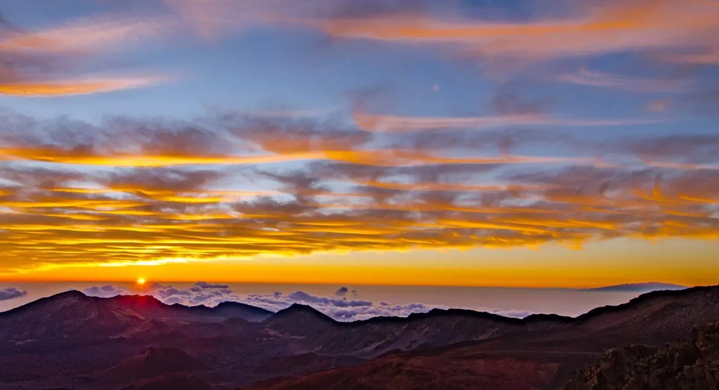 sunrise at haleakala summit national park maui hawaii