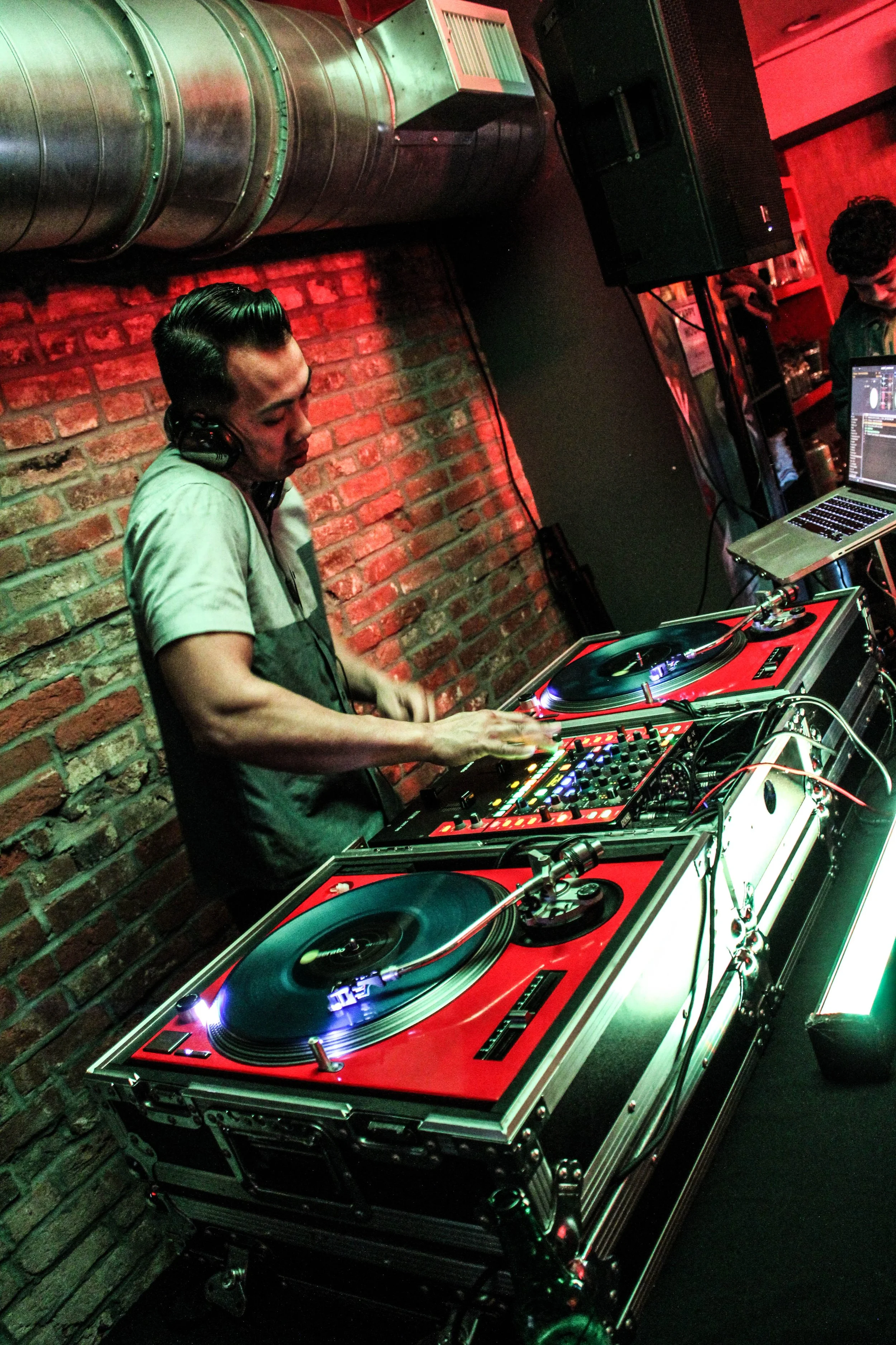 Press Pherensik 2.JPG