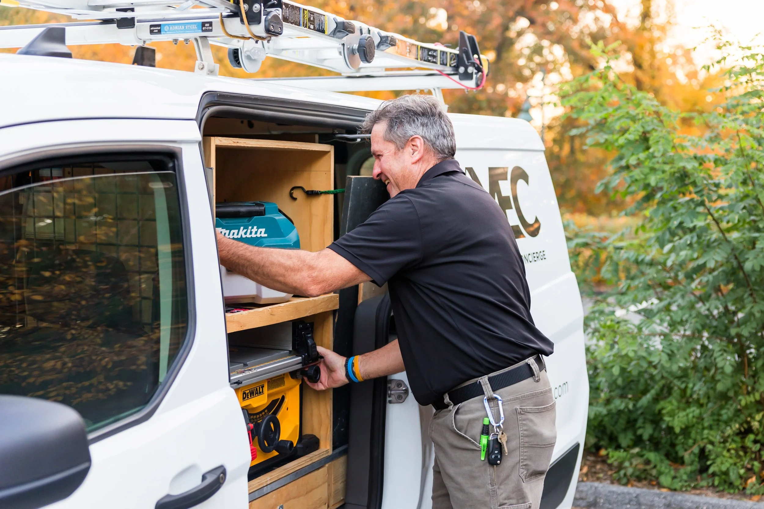 Who to Hire for a Custom Home Renovation—And Who Supports Your Home Post-Build 