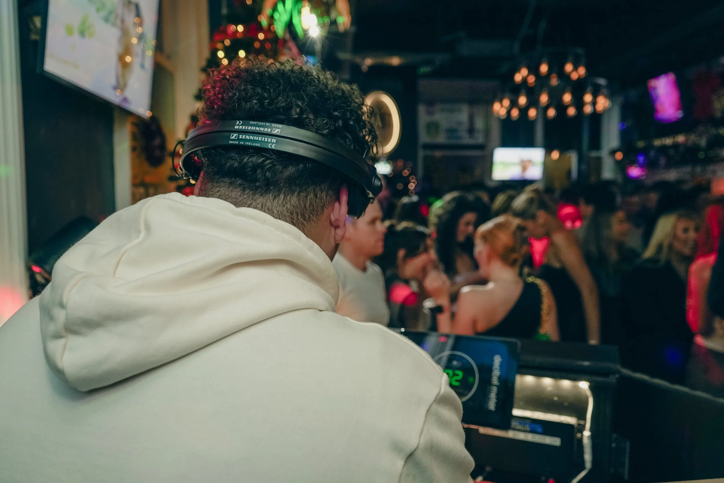 Heist Bar - DJ 2.jpg