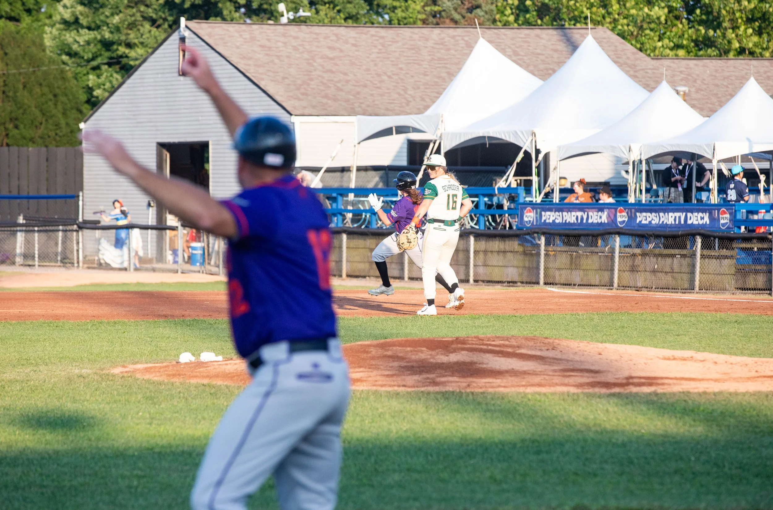 WPBL_TopPhotos_8-2-11.jpg