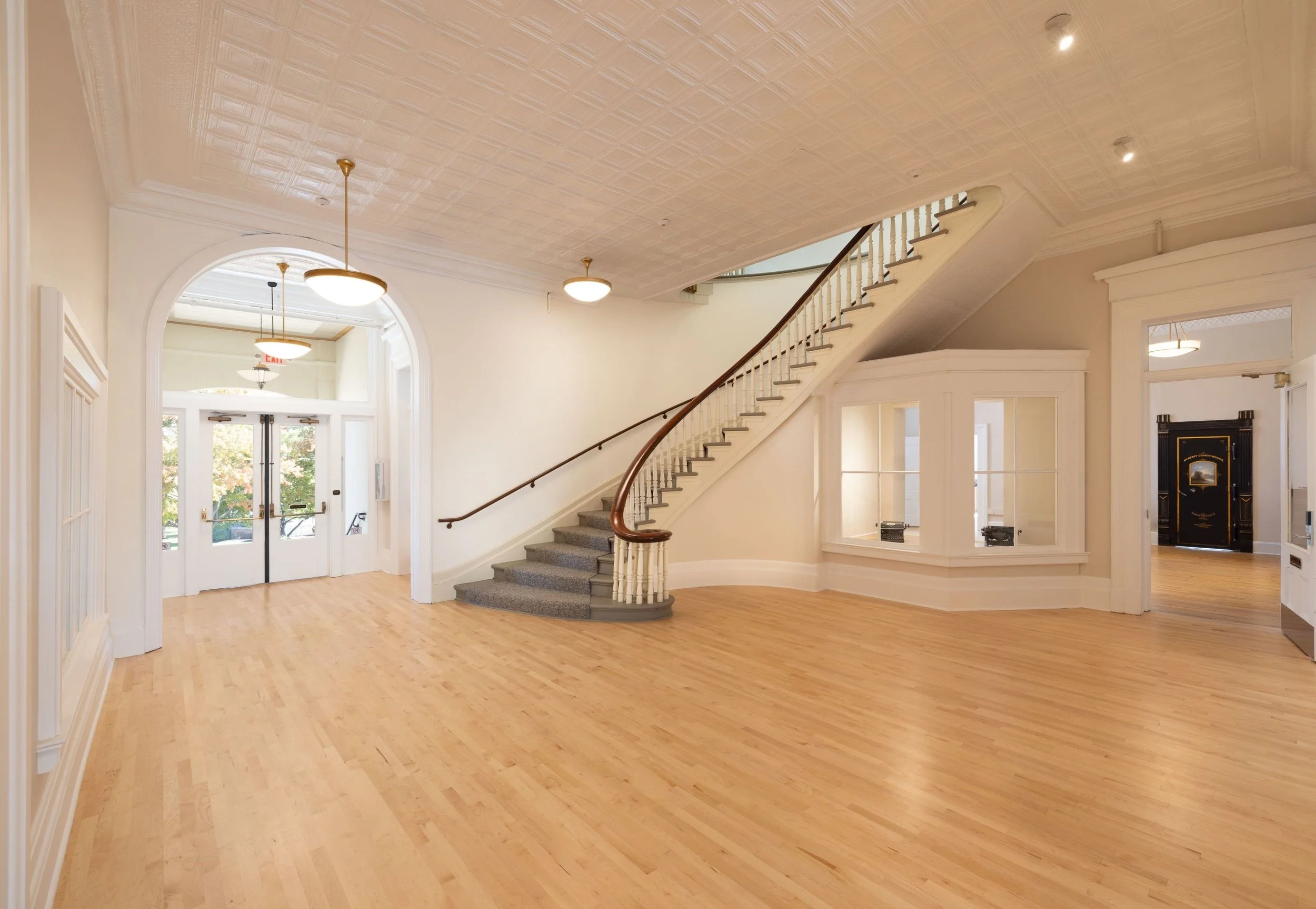 studiogwa-Interior-Lobby-Stair-Old-Courthouse-Center.jpg