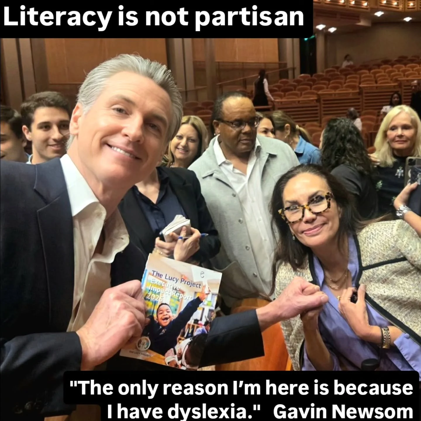 When leaders speak openly about dyslexia, it helps break the stigma for millions of children and families.
Here he is holding The Lucy Project Impact Report, which highlights work helping children of all abilities l, including those with dyslexia, le