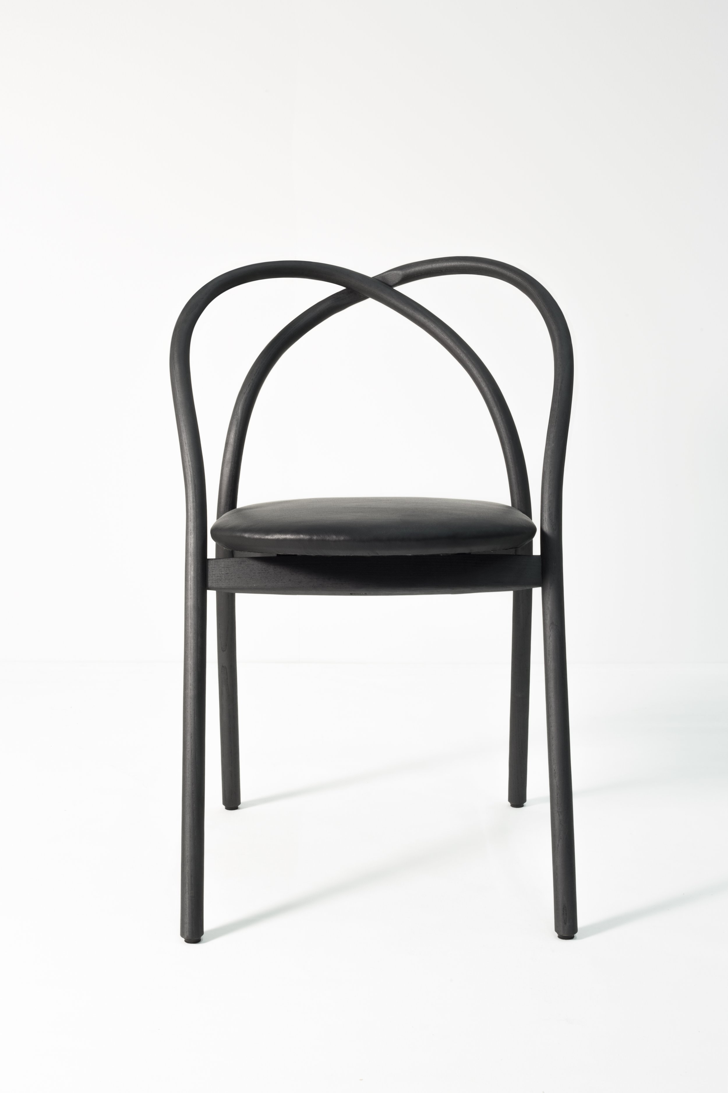 Bow_Chair_2.jpg