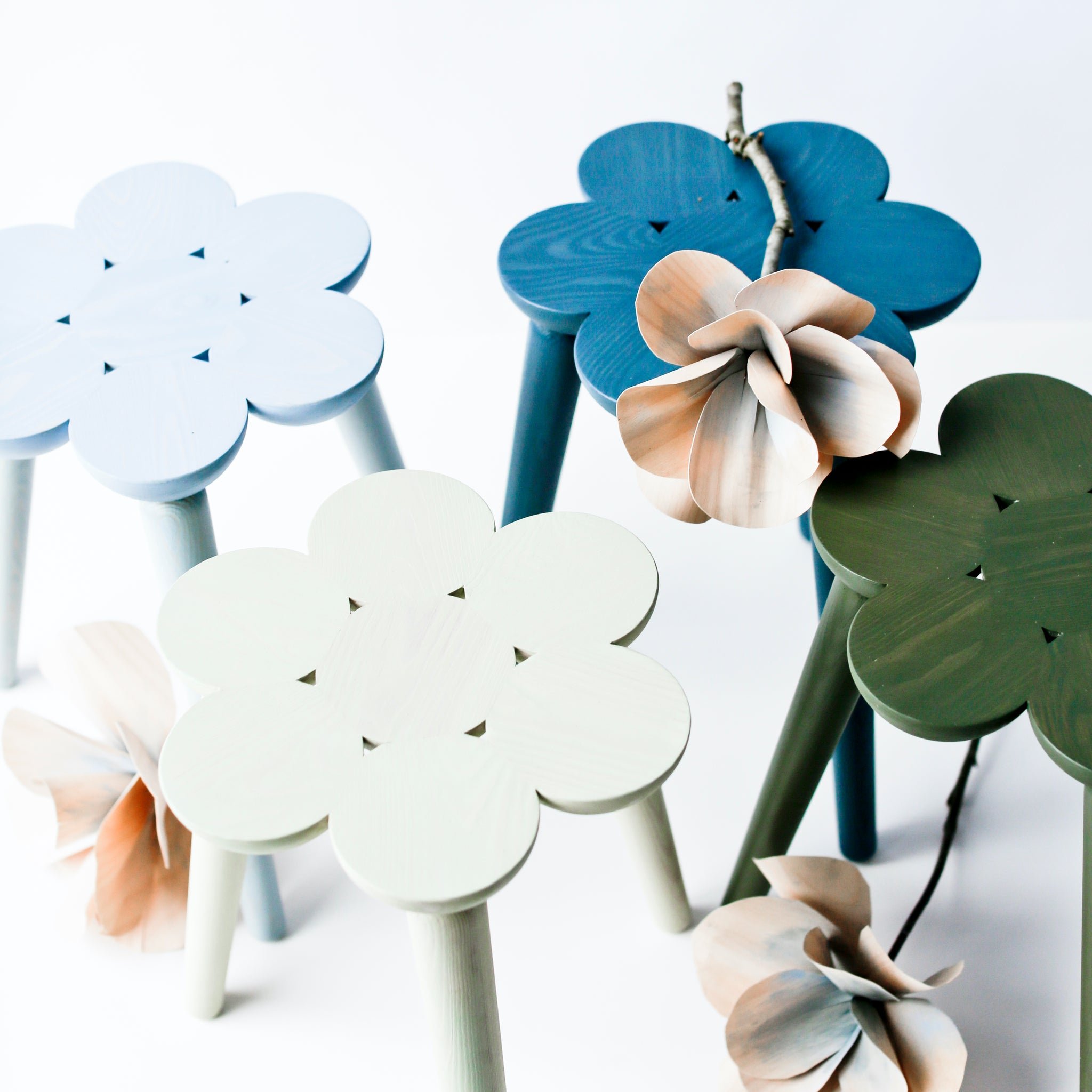 Mylhta_Stool_LisaHilland_foto_IdaMagntorn_1_a7bb0a47-45e7-4cae-a44e-e1ec85846d6e_2048x.jpg