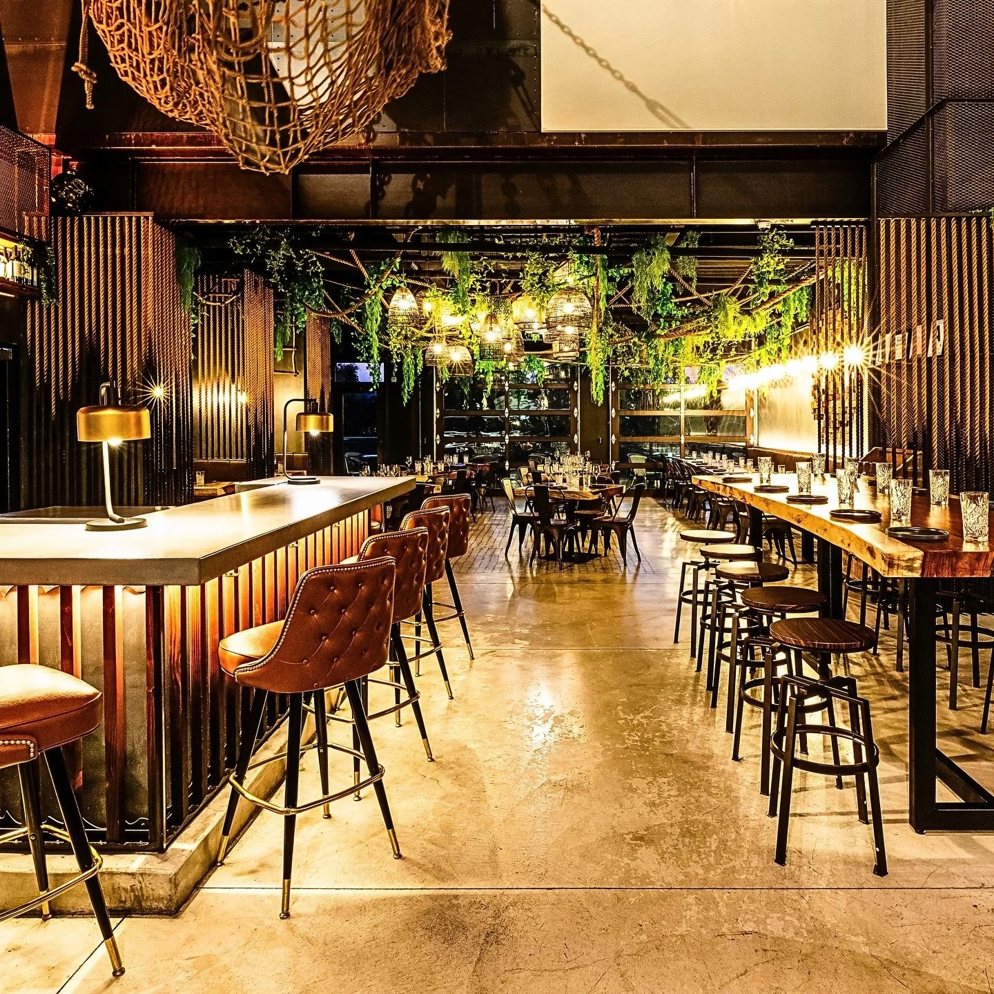 CRAFT HOUSE | HOSPITALITY

Playing off of the maritime theme of Sky Deck, we took it one step further by deep diving into the realm of the derelict sunken ship. Keeping it classy with an added flare of mystery, this space was hand-crafted with no det