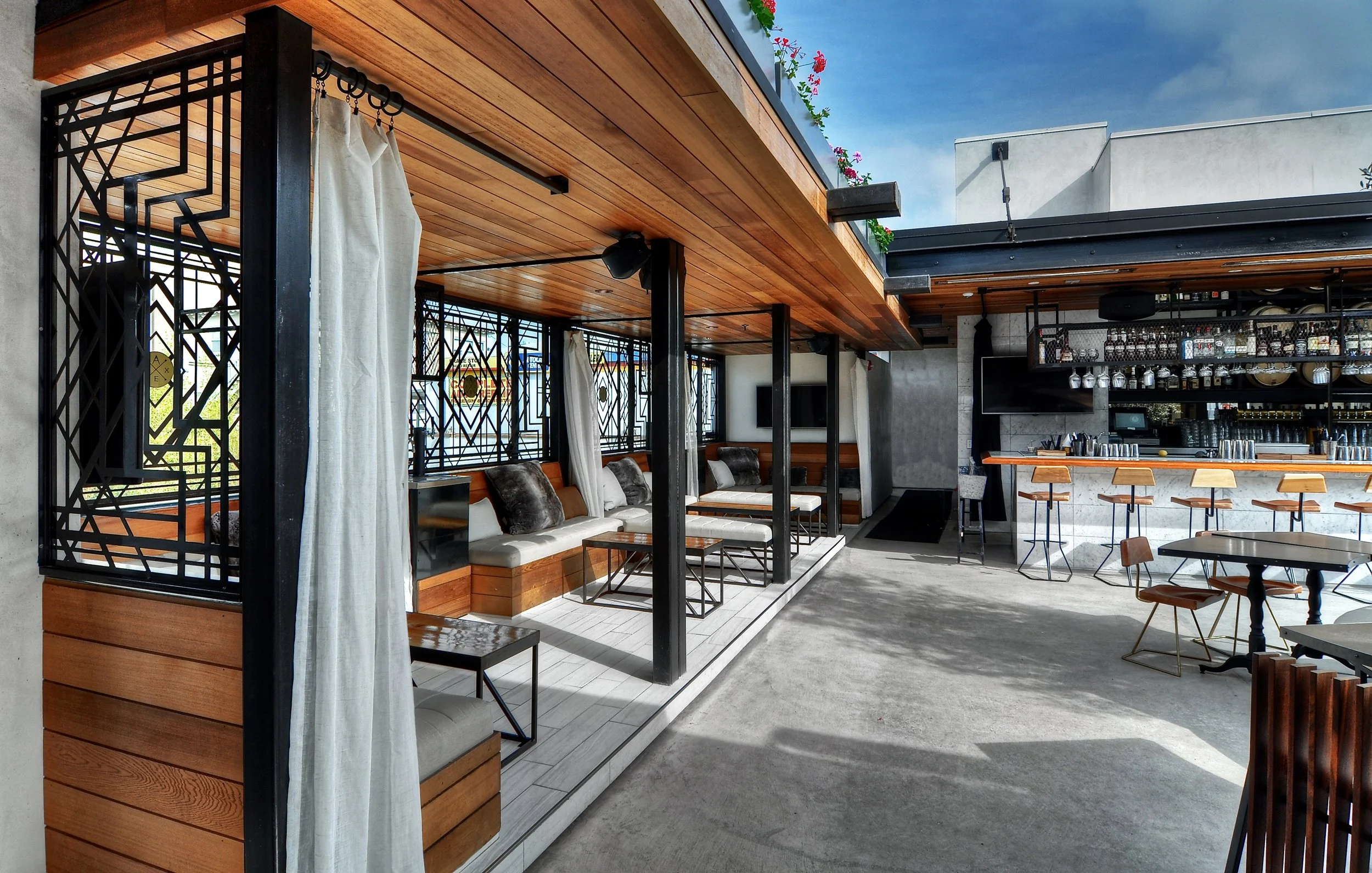 15821810027_0ee56316e2_o 2.jpg