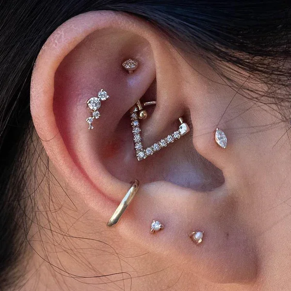 ear piercing .webp