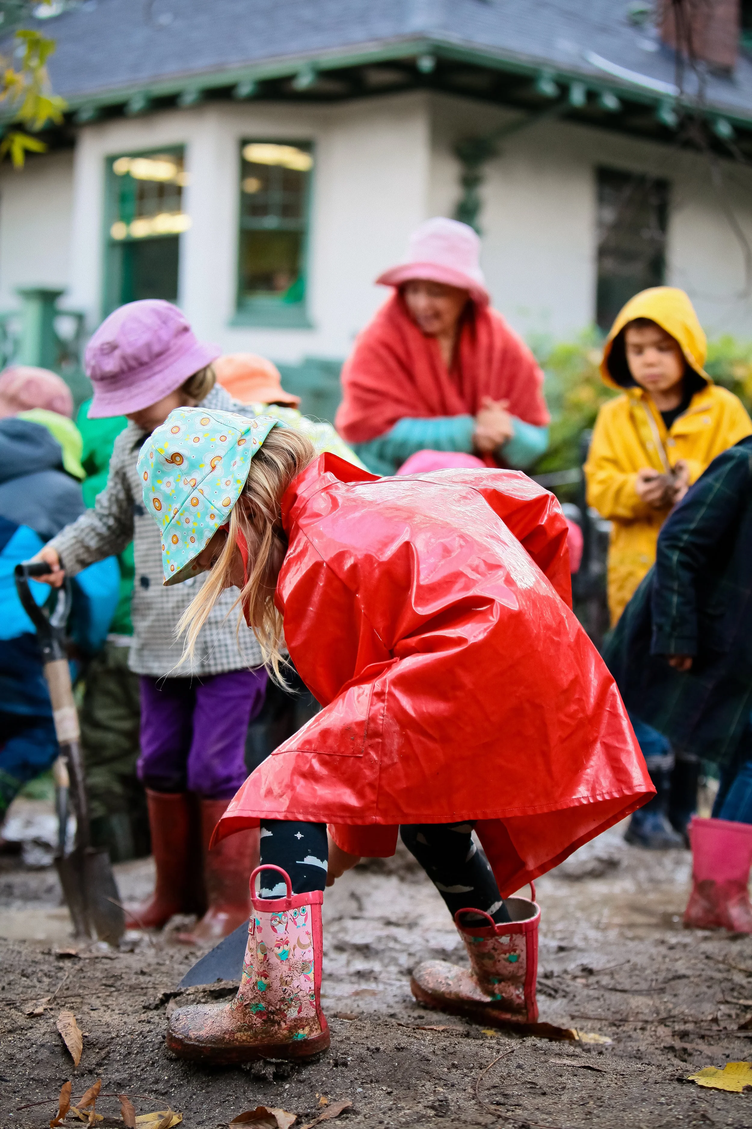 Outdoor Play Foundational for Science Education