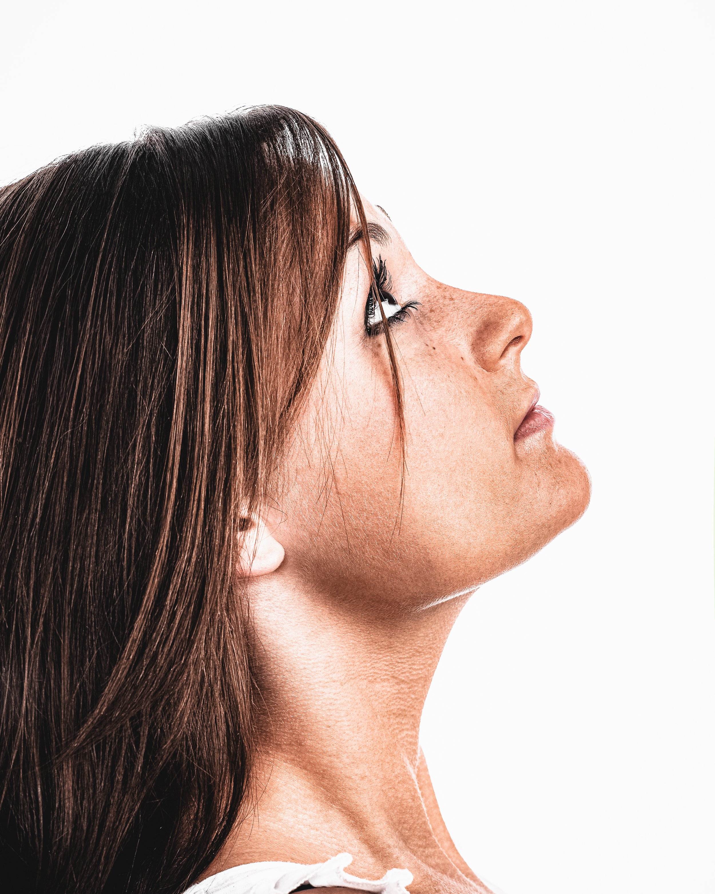 bown haired girl-1.jpg