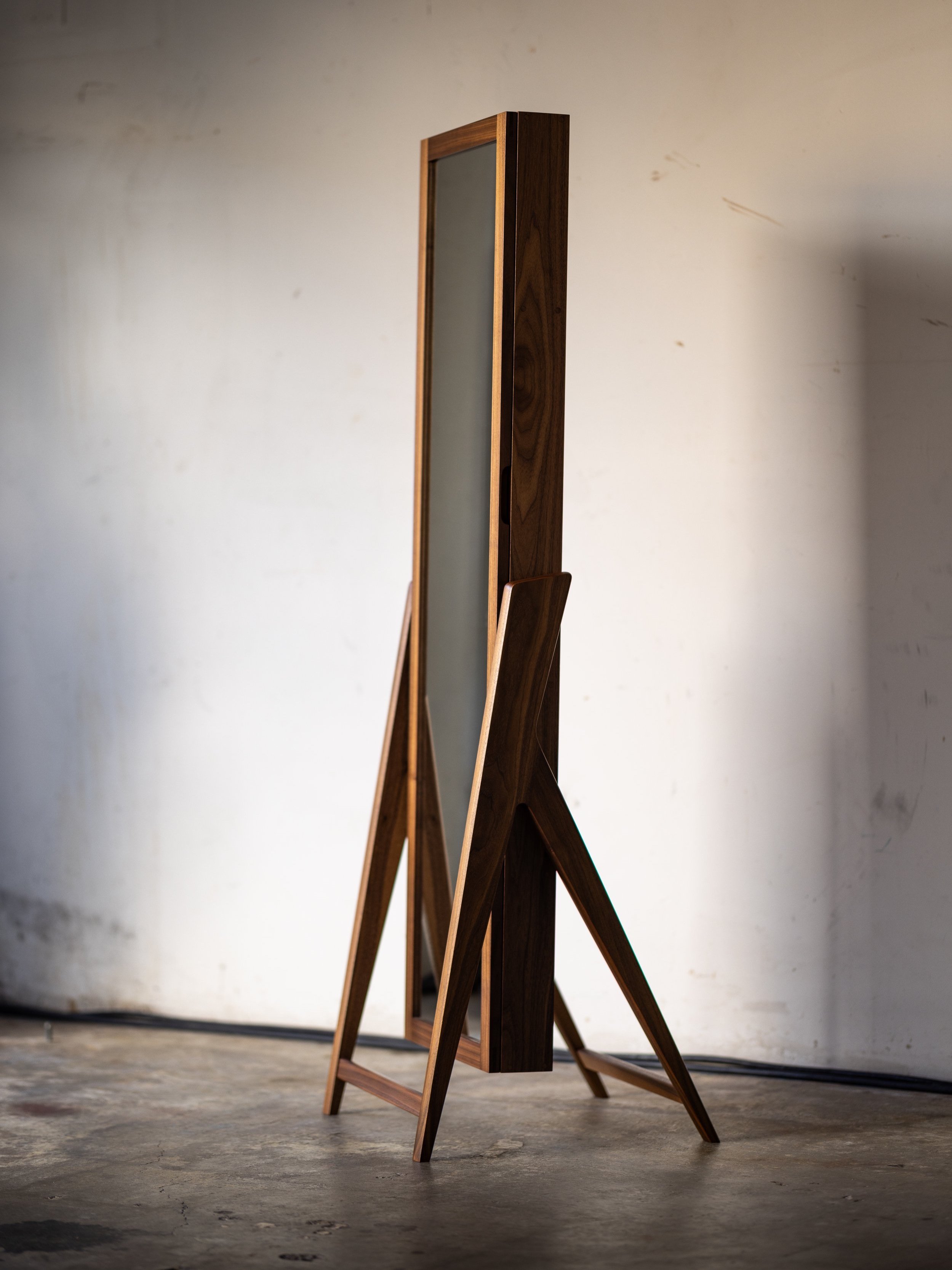 2024+11+26+Sayre+Jewelry+Armoire+SS-2.jpg