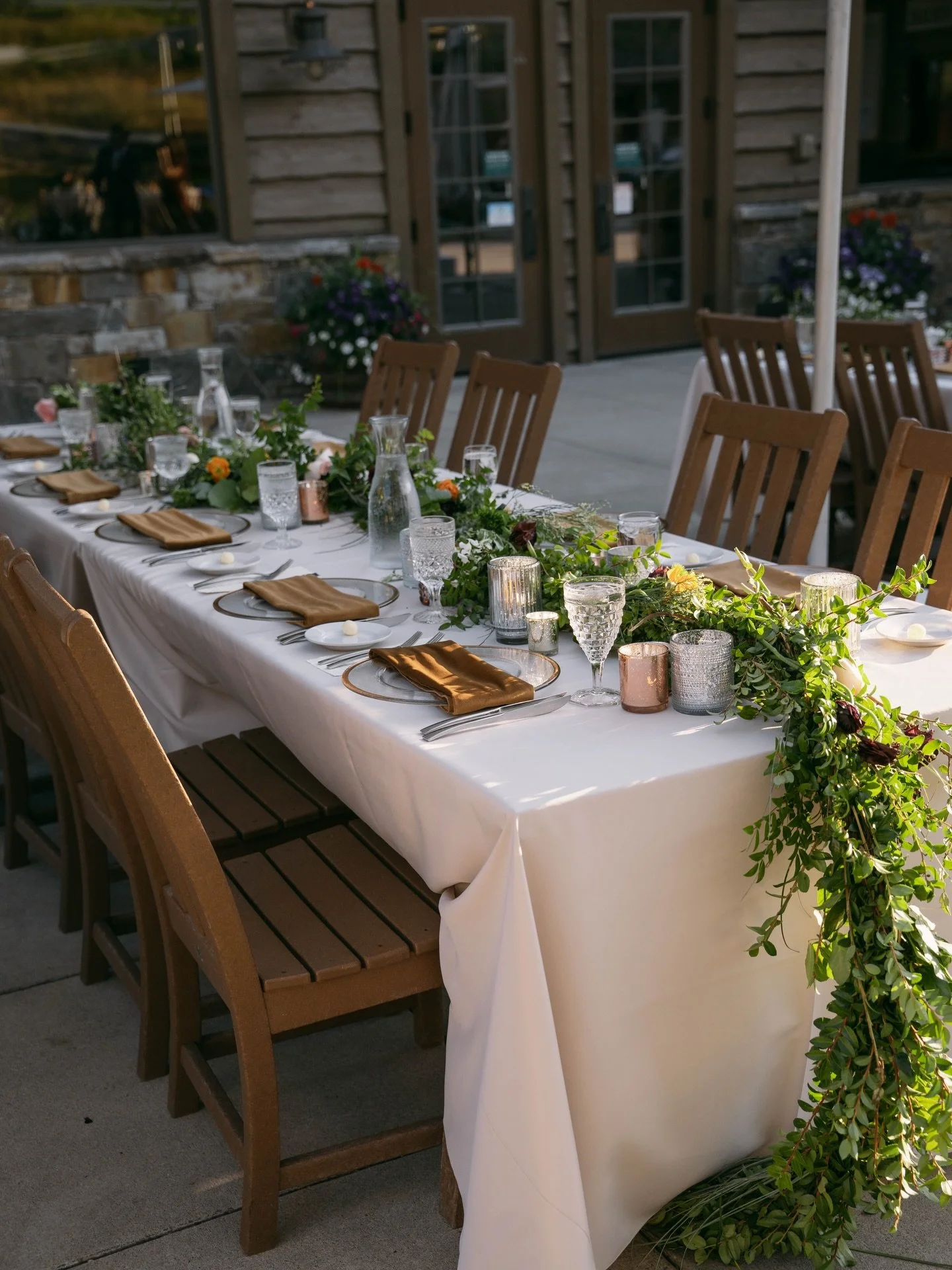 2026 couples this is your year!!! We can&rsquo;t wait to work with all our amazing couples this year and help bring your vision to life!  Summer can&rsquo;t come soon enough!!