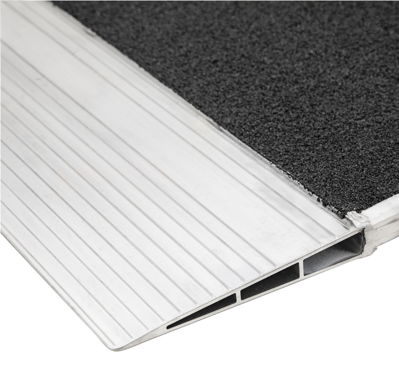 container ramp tail.png