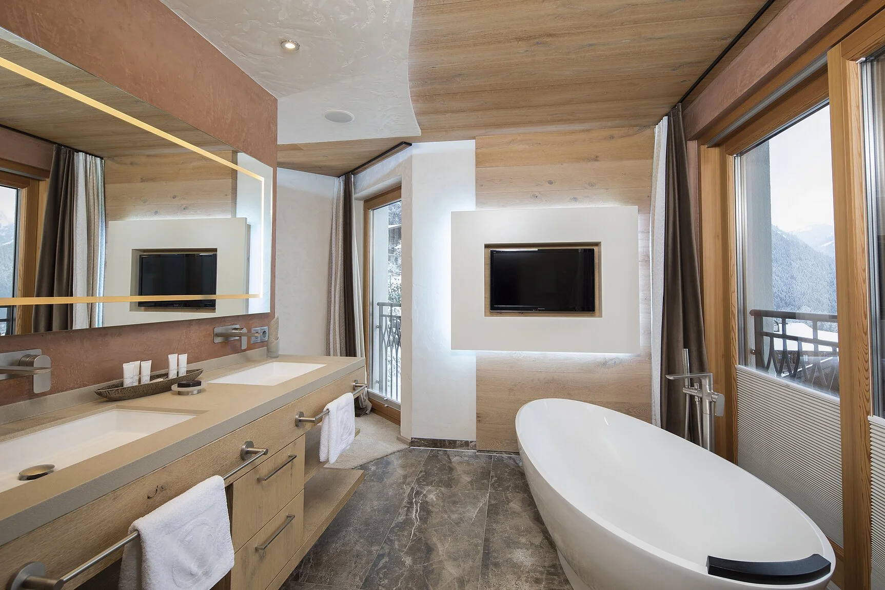 csm_706_8_2319a728c4.jpg