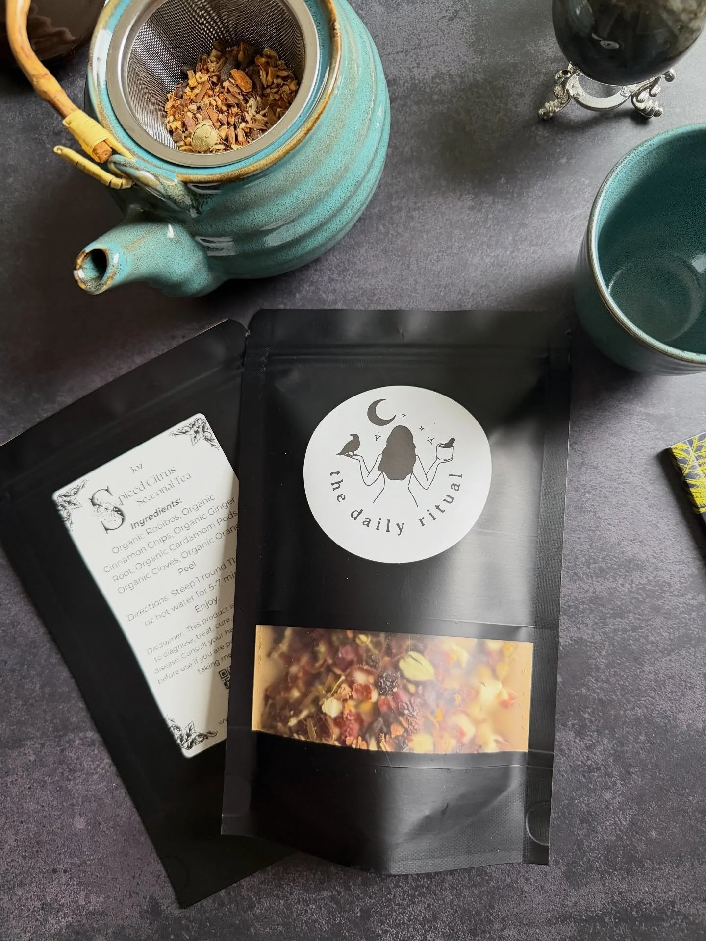 🍂GIVEAWAY TIME! 🍂
Cozy up this fall with Orchard Harvest or Spiced Citrus, our most-loved seasonal blends! We&rsquo;re giving away a full sized pouch to one lucky winner so you can sip, relax, and enjoy the magic of autumn!

To enter:
1️⃣ Like this