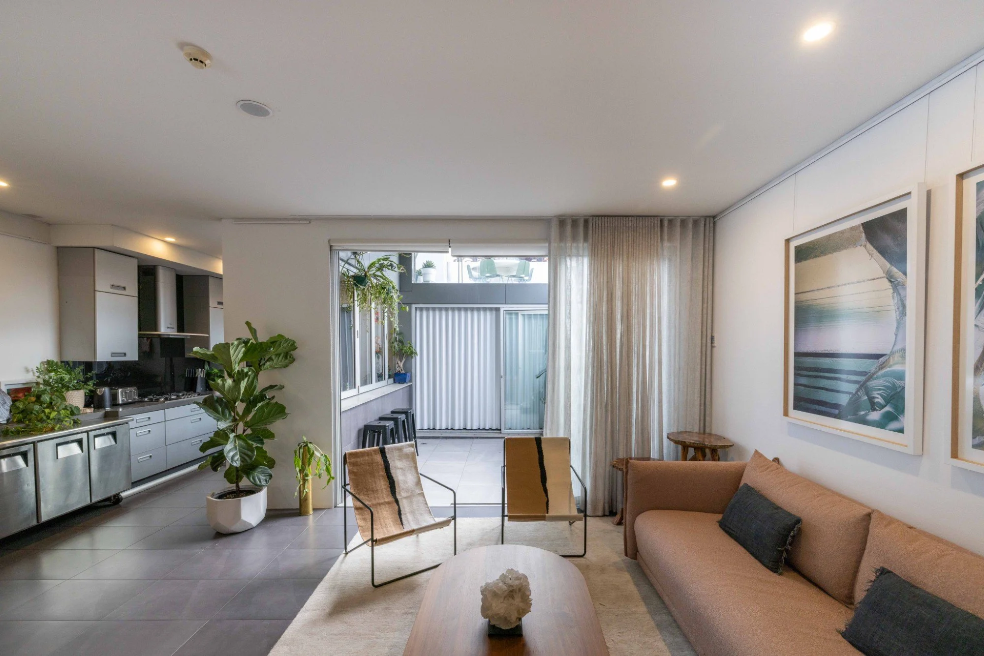 bchouse_interior_41.jpg