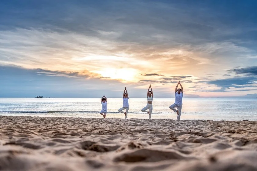 yoga-in-Vinpearl-Resort-Spa-Ha-Long.jpg