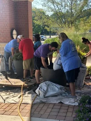 Filling+Planters.jpg