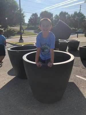 Planter+-+Nate+in+Planter.jpg
