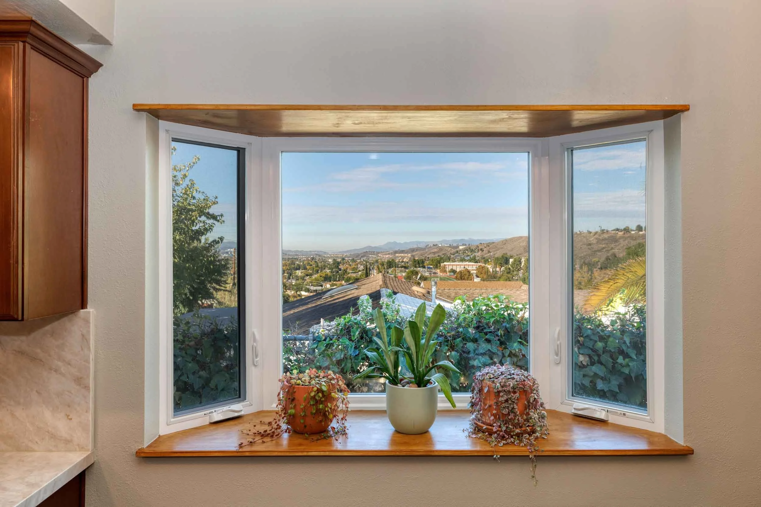 18740 Nadal Canyon Canyon Country, CA 91351