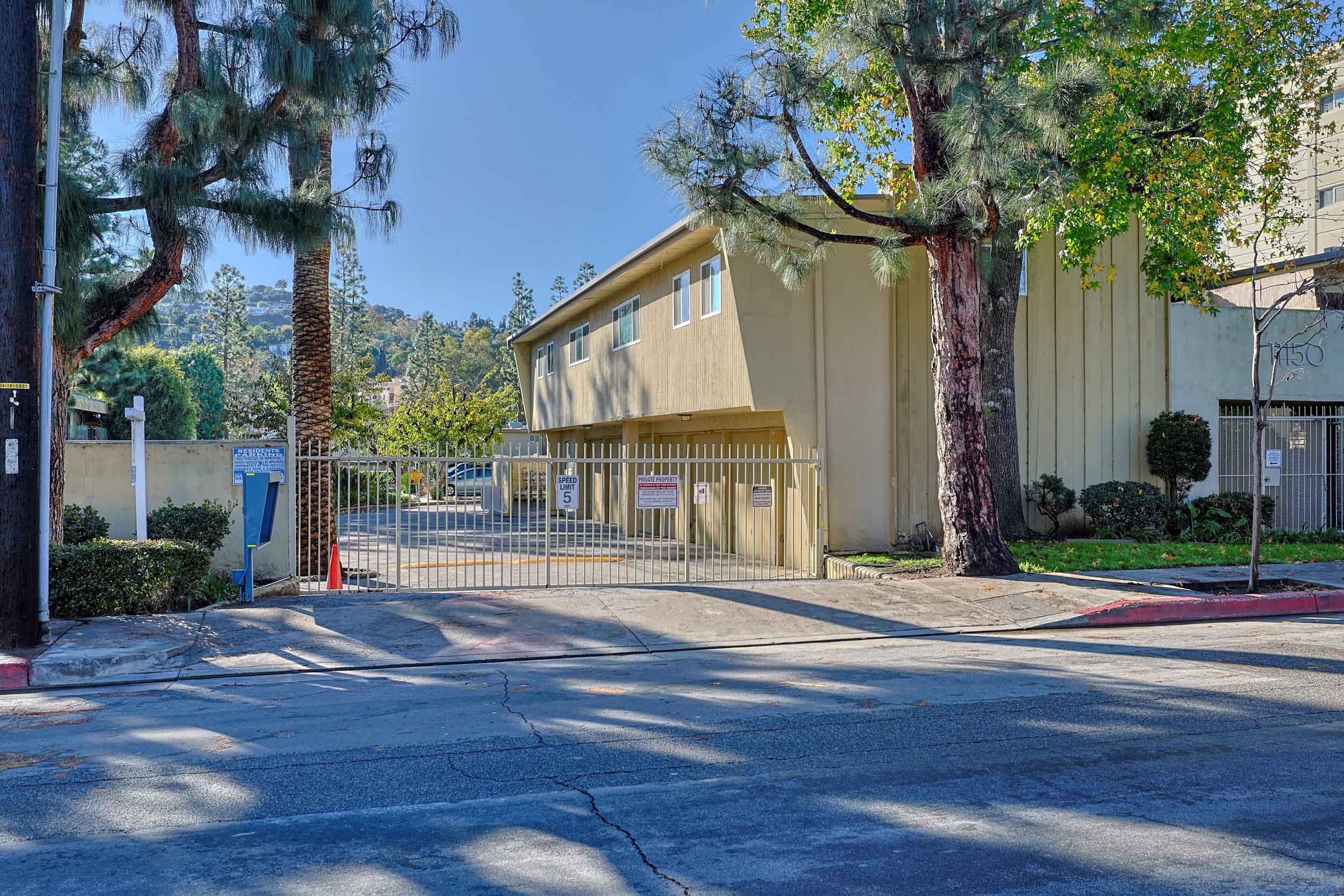 002_Aqua Vista_122725_HDR.jpeg