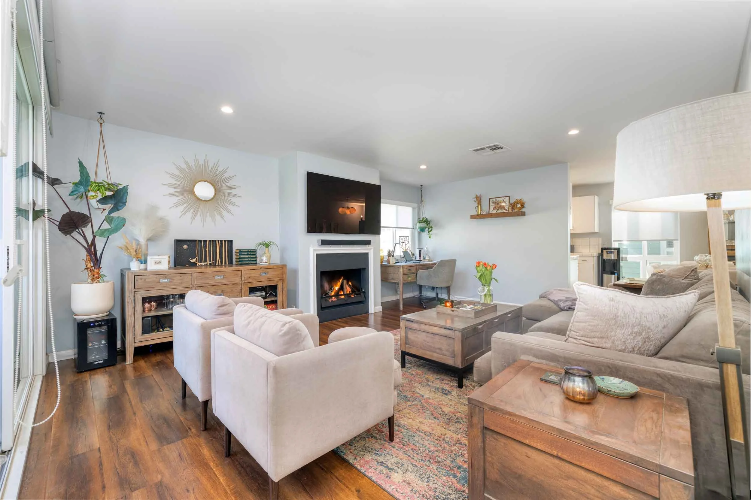 007_Woodman Ave_013026_HDR.jpeg