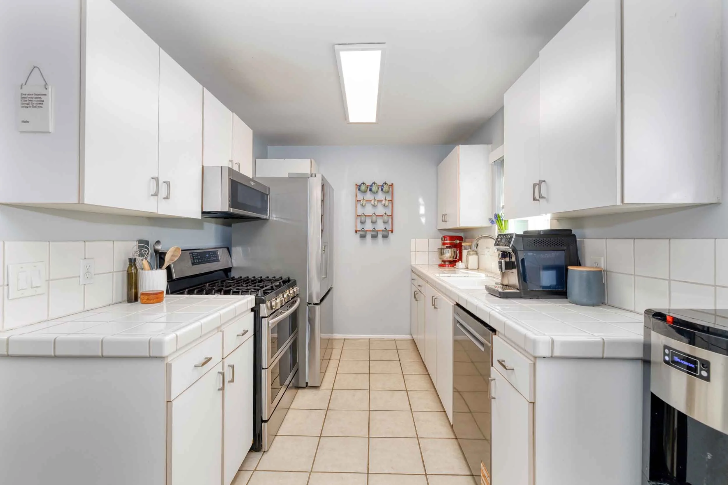 012_Woodman Ave_013026_HDR.jpeg