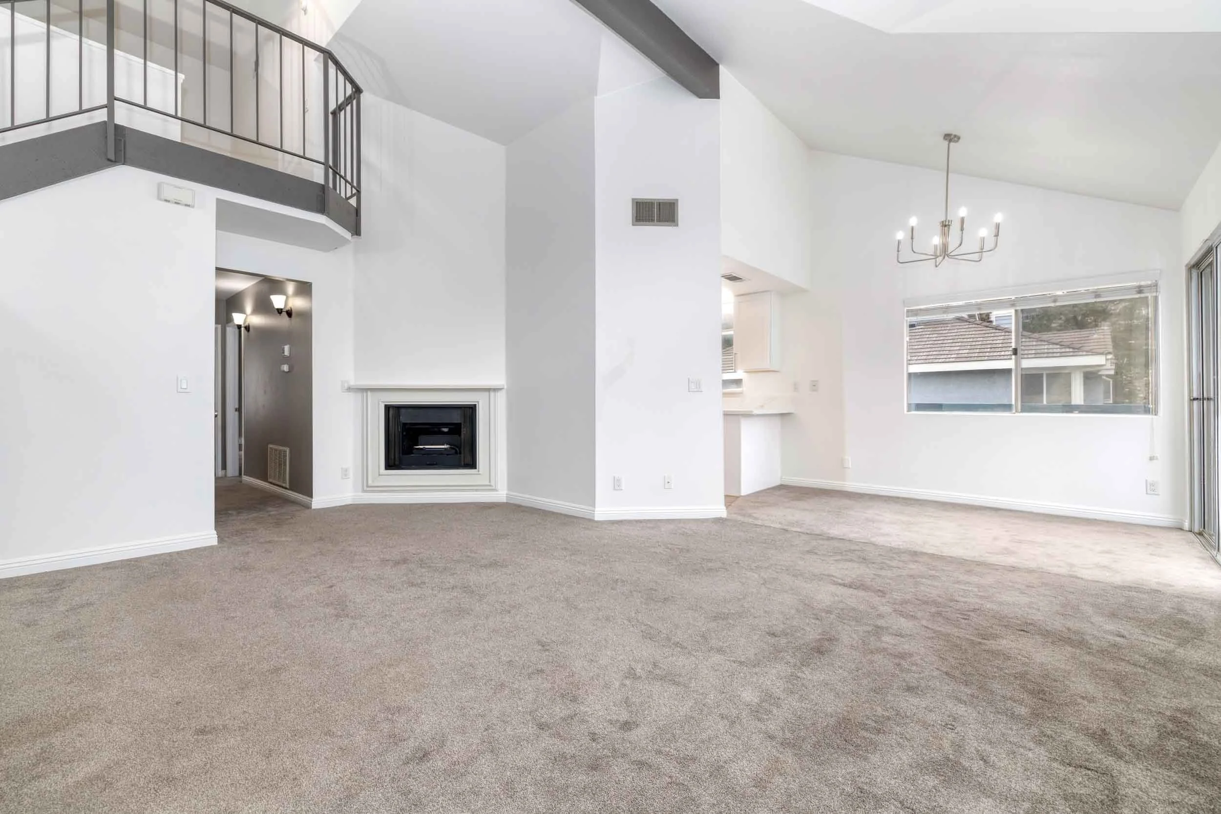 006_Flo Lane_021026.jpeg