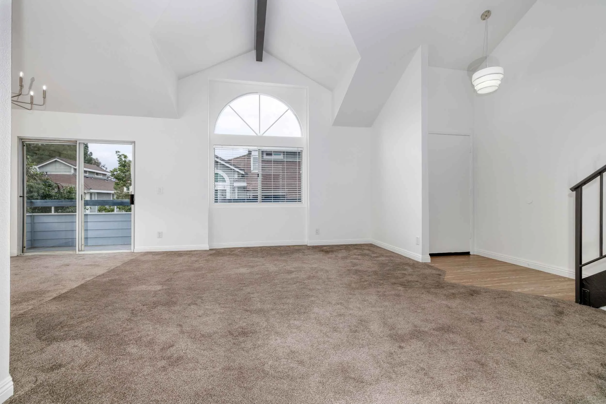 008_Flo Lane_021026.jpeg