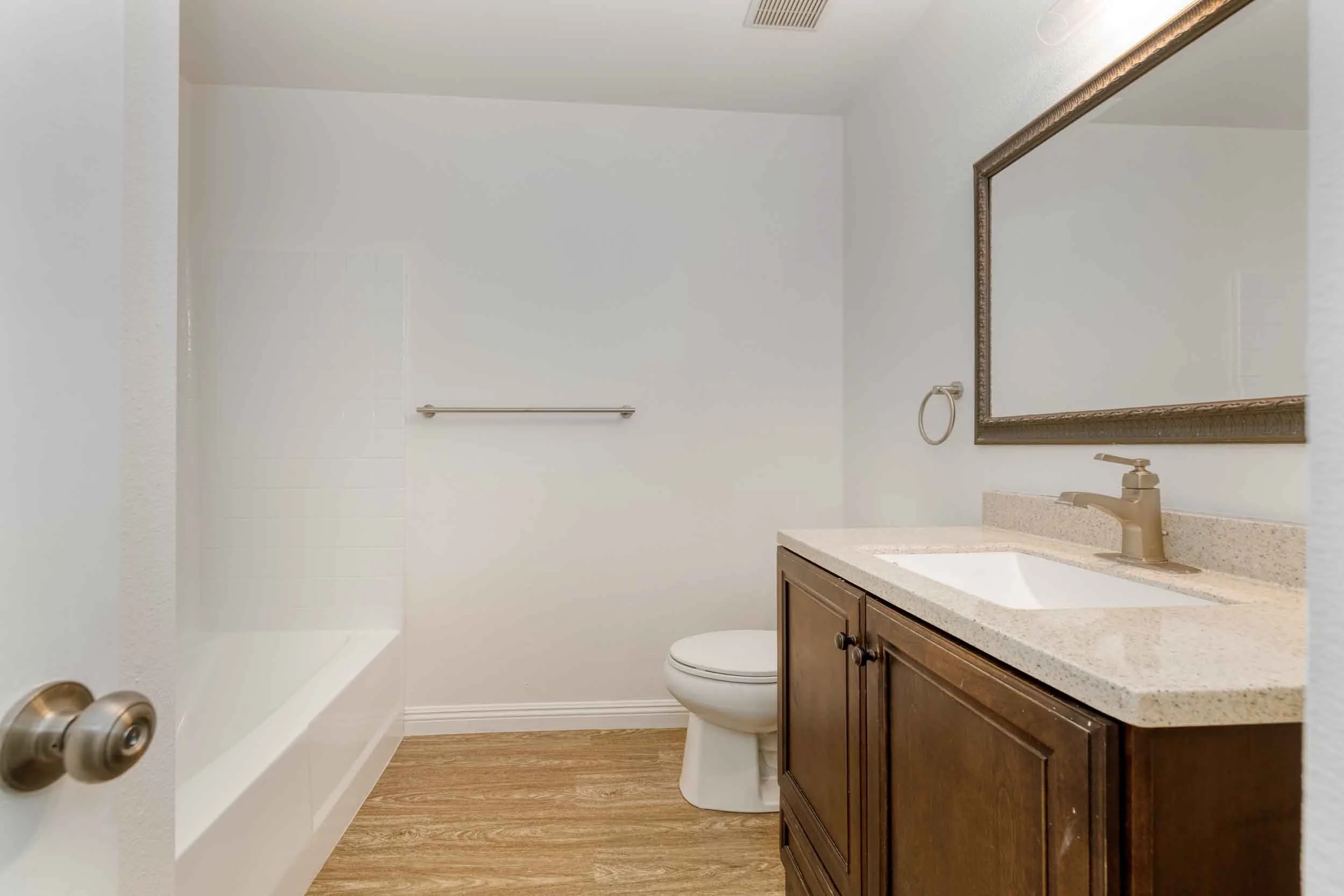 020_Flo Lane_021026.jpeg