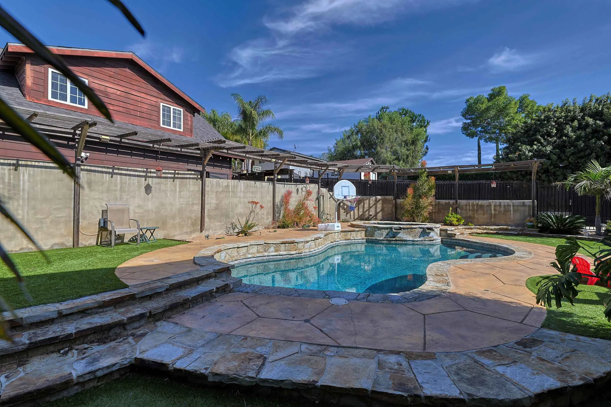 025_Hillcrest Drive_021226_HDR.jpeg