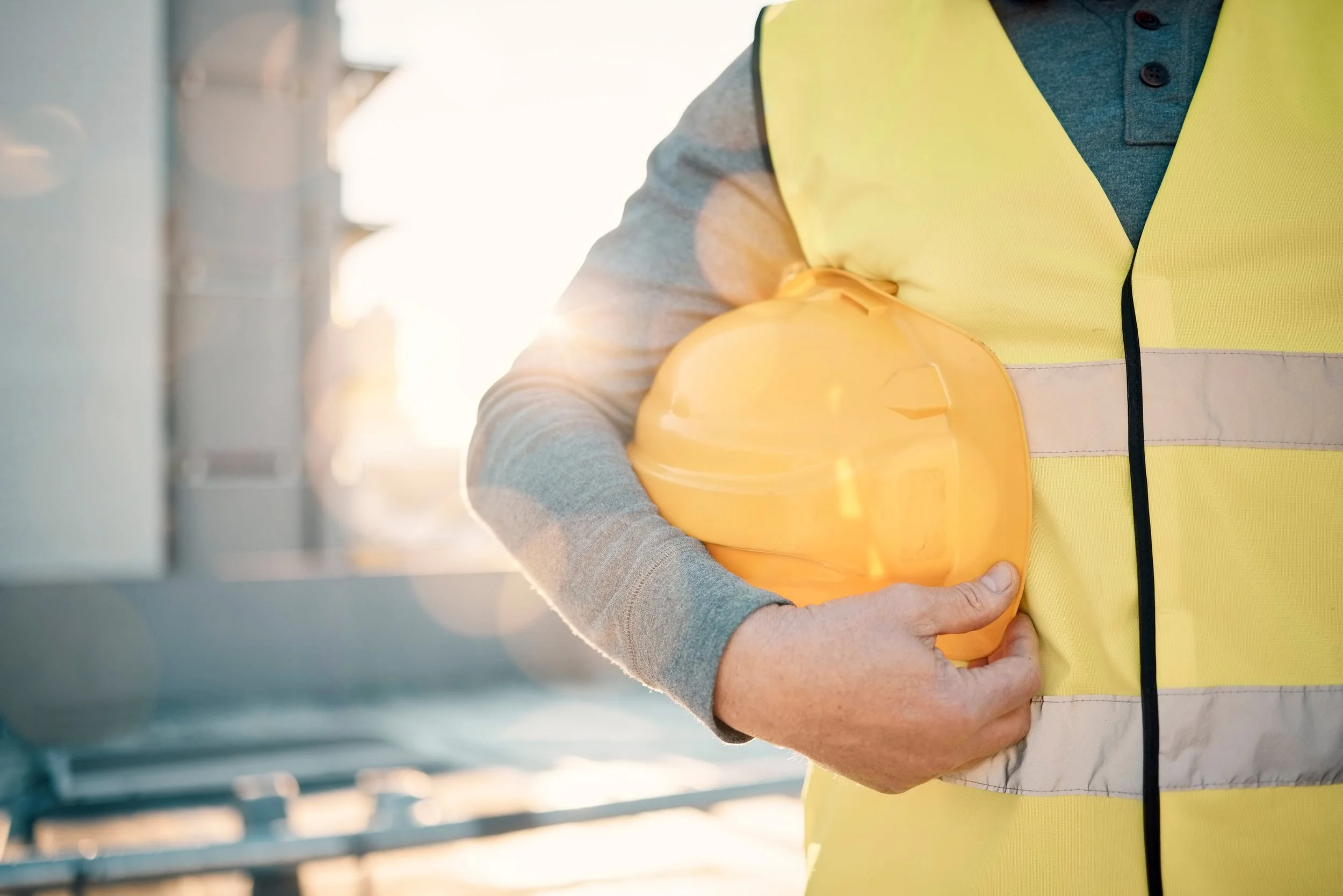 The Subcontractor's Safety Playbook: How Pre-Day Huddles Protect GC Timelines.