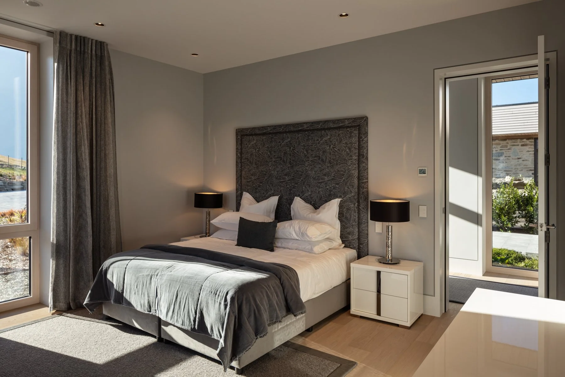 Suite 2 5AC0665.jpg