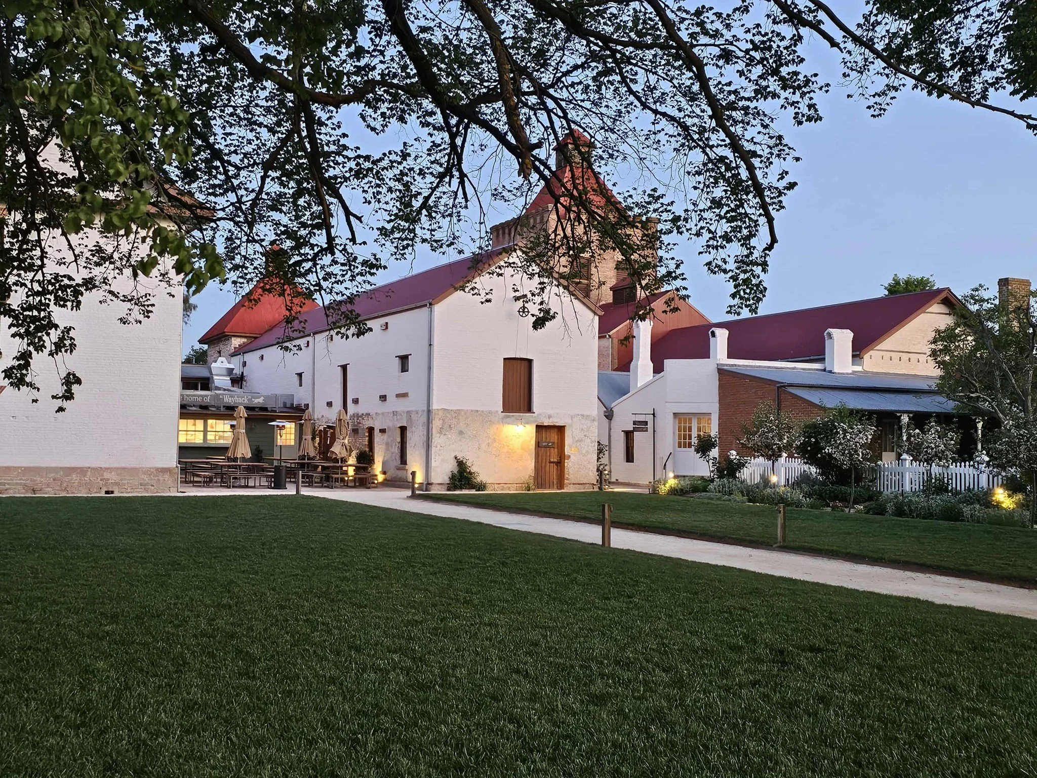 Robyn attended the Regional Connect Event, hosted by Regional Development Australia Southern NSW & ACT, last night at the historic Goulburn Brewery. 
It was a fantastic evening bringing together local business, community and government represent
