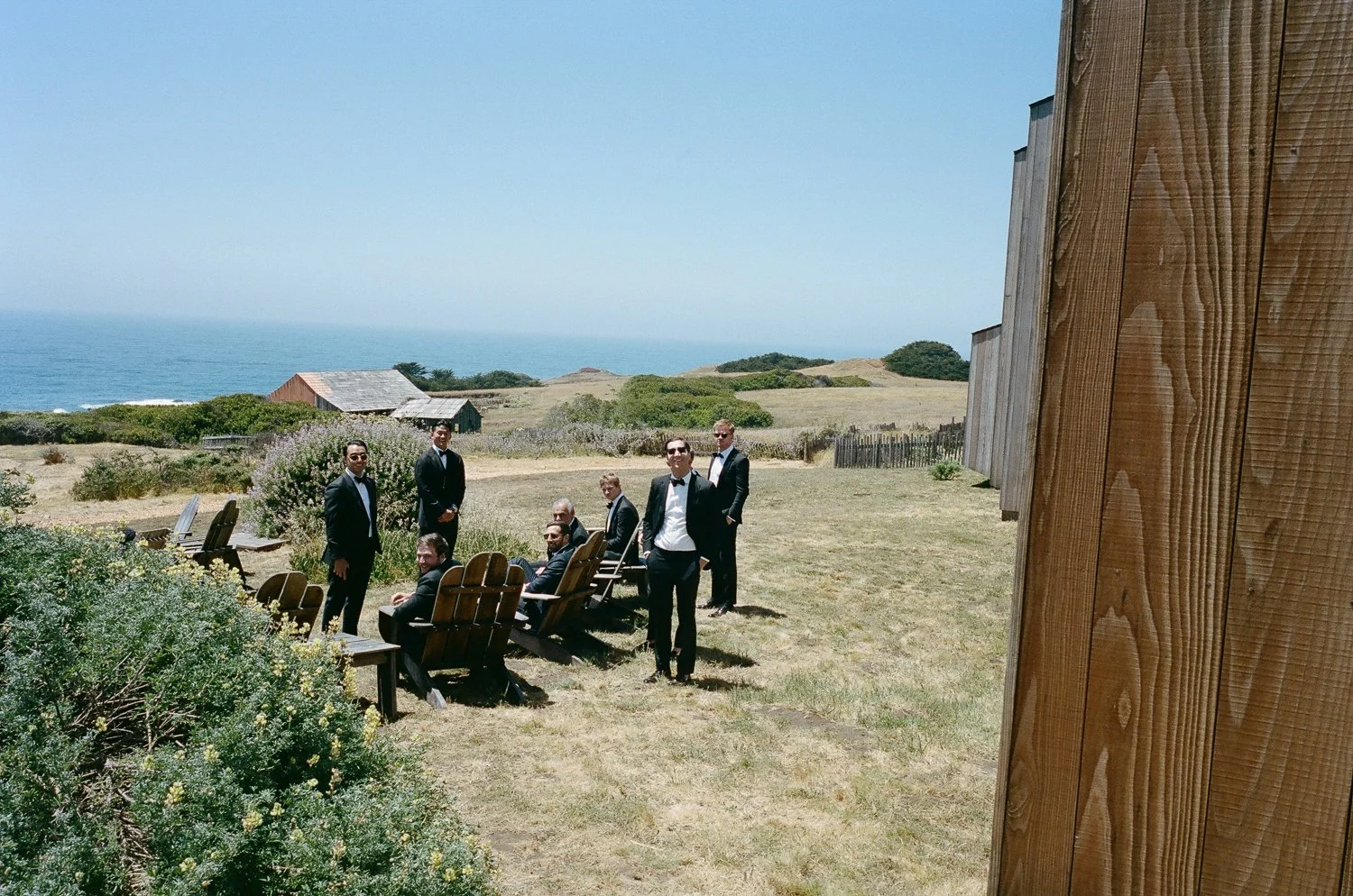 Guests arriving for the sea ranch lodge wedding