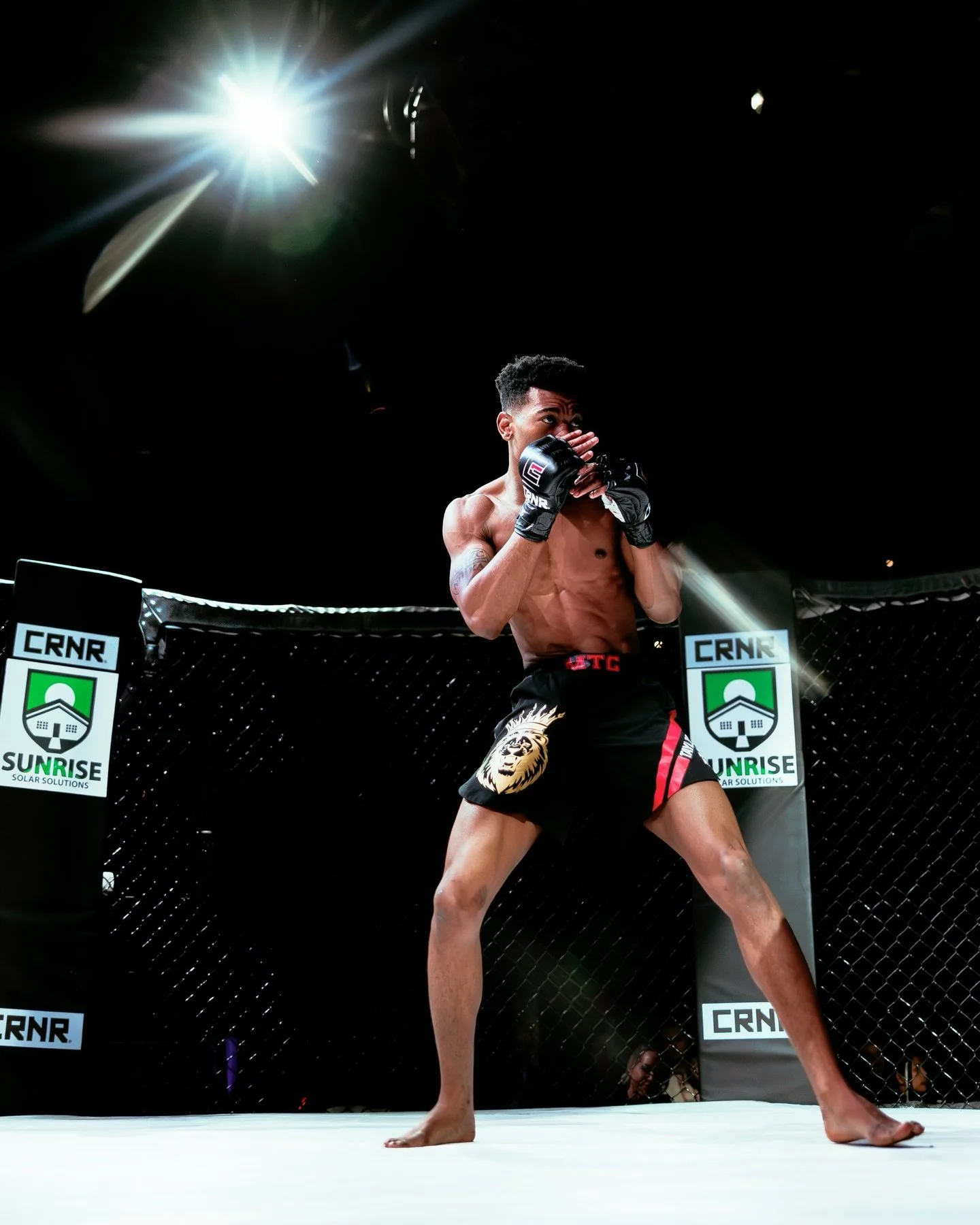 still working through the edits but I HAD to share these fight photos from Maximus XIII 🥊💥

BIGGG THANK YOU to the @kreatewithkvnvas team and Kevin for inviting me out and welcoming me into the group! Excited for the future with them!

-
@maximus_p