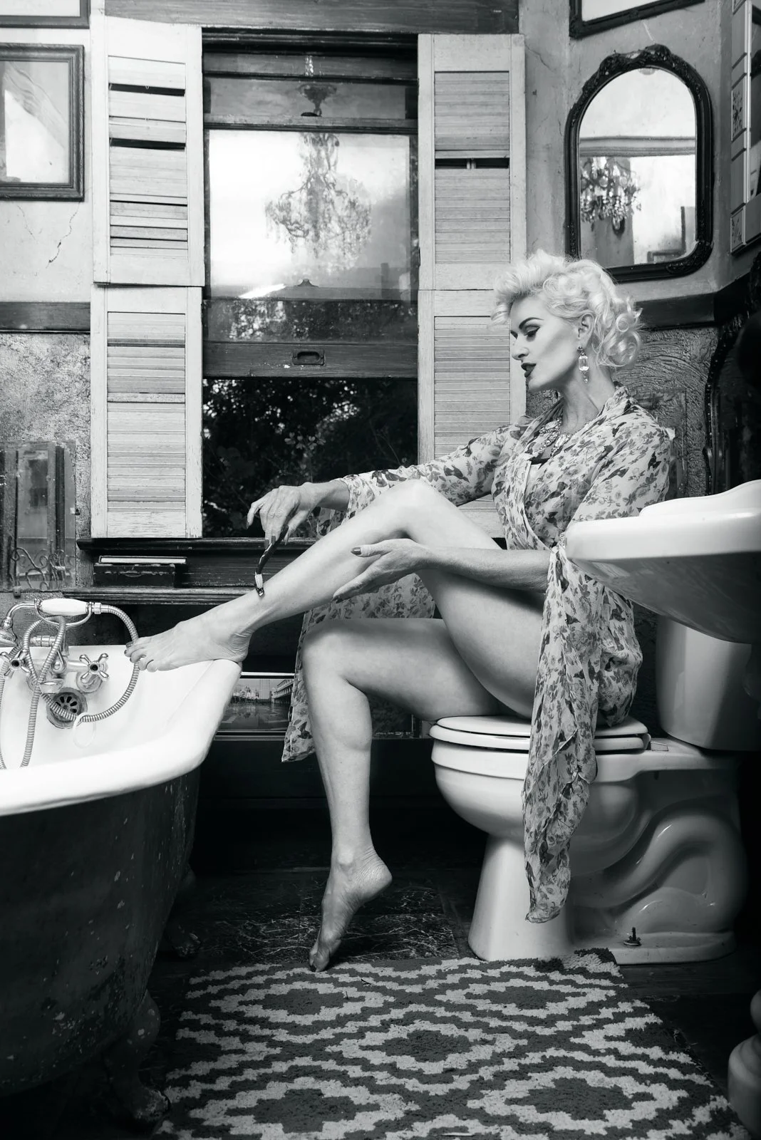 Guerrero_05_ Kitten DeVille.jpg