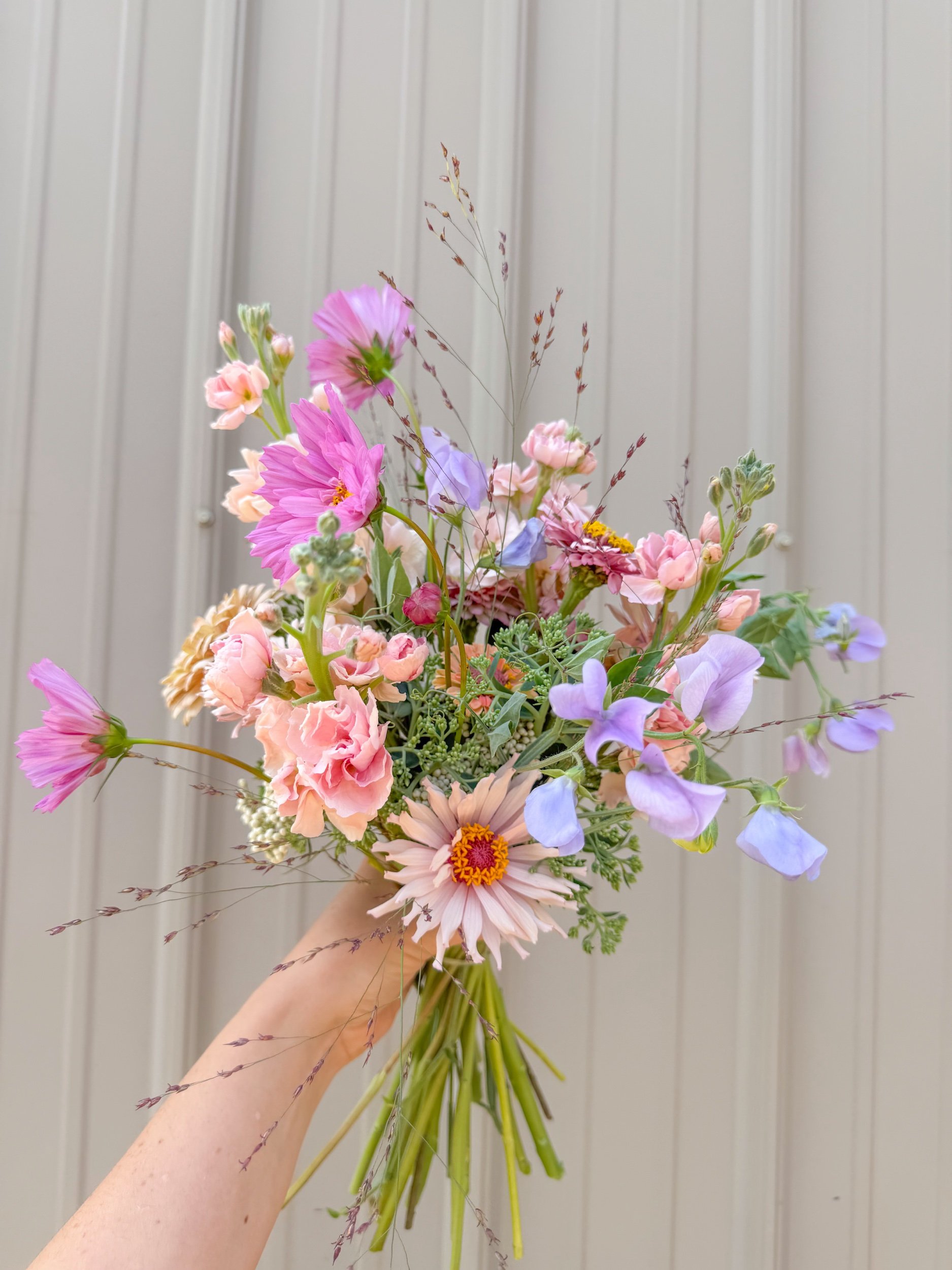 garden bouquet - friday delivery