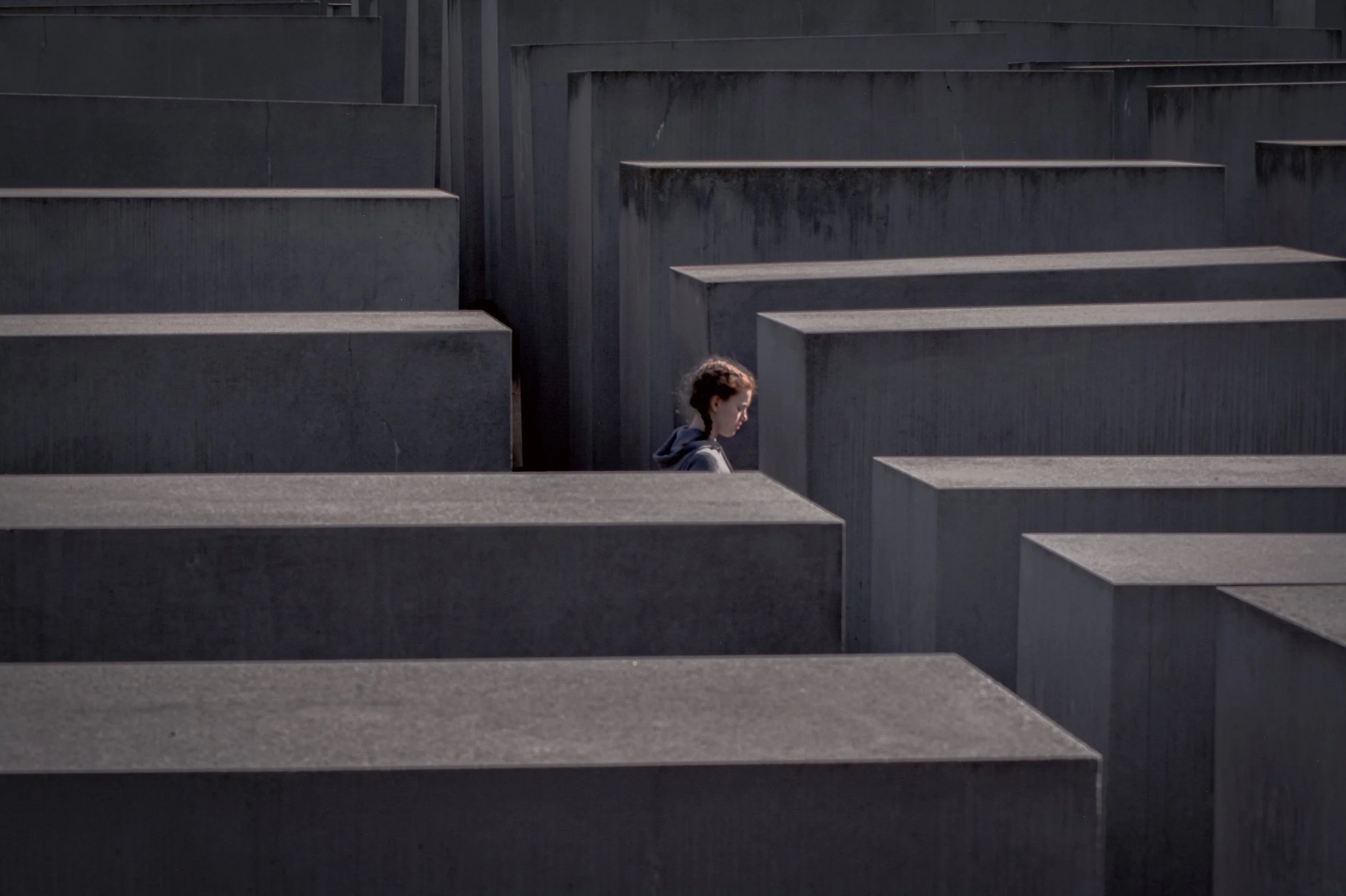 memorial-to-the-murdered-jews-of-europe-ii_48670081973_o.jpg